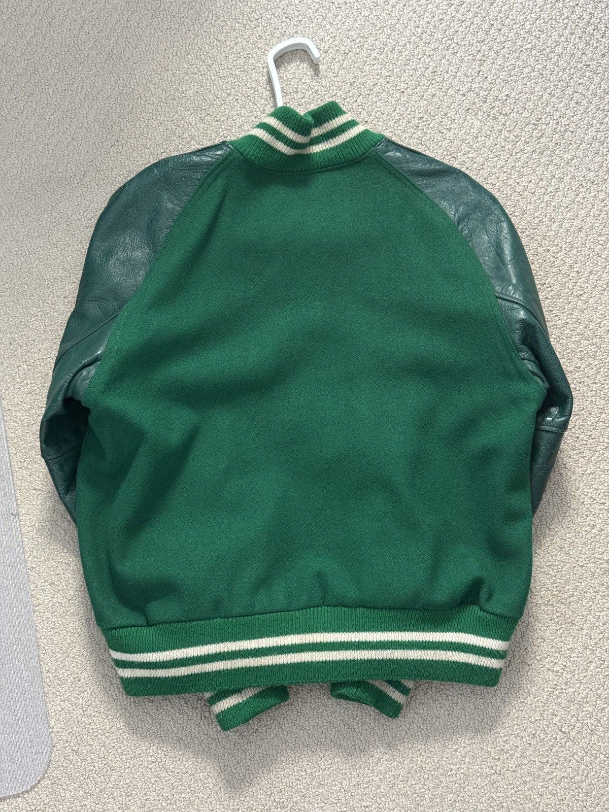 Vintage 1960’s Wolf Varsity Jacket - Size L Size US L / EU 52-54 / 3 - 3 Thumbnail