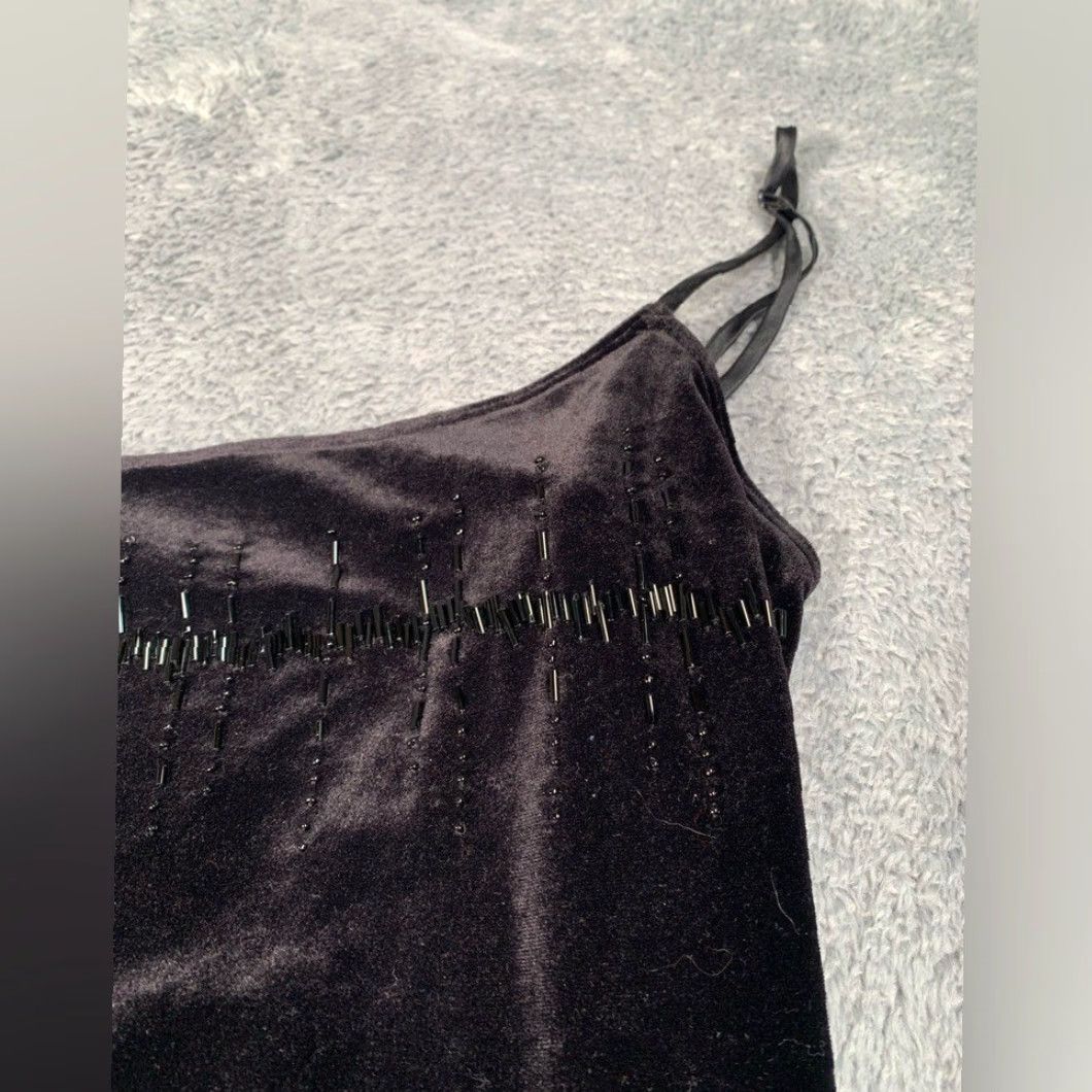 Victoria's Secret Victoria's Secret Elegant Black Velvet Chemise Medium User: Victoria's Secret Elegant Black Velvet Chemise Medium Size M / US 6-8 / IT 42-44 - 5 Thumbnail