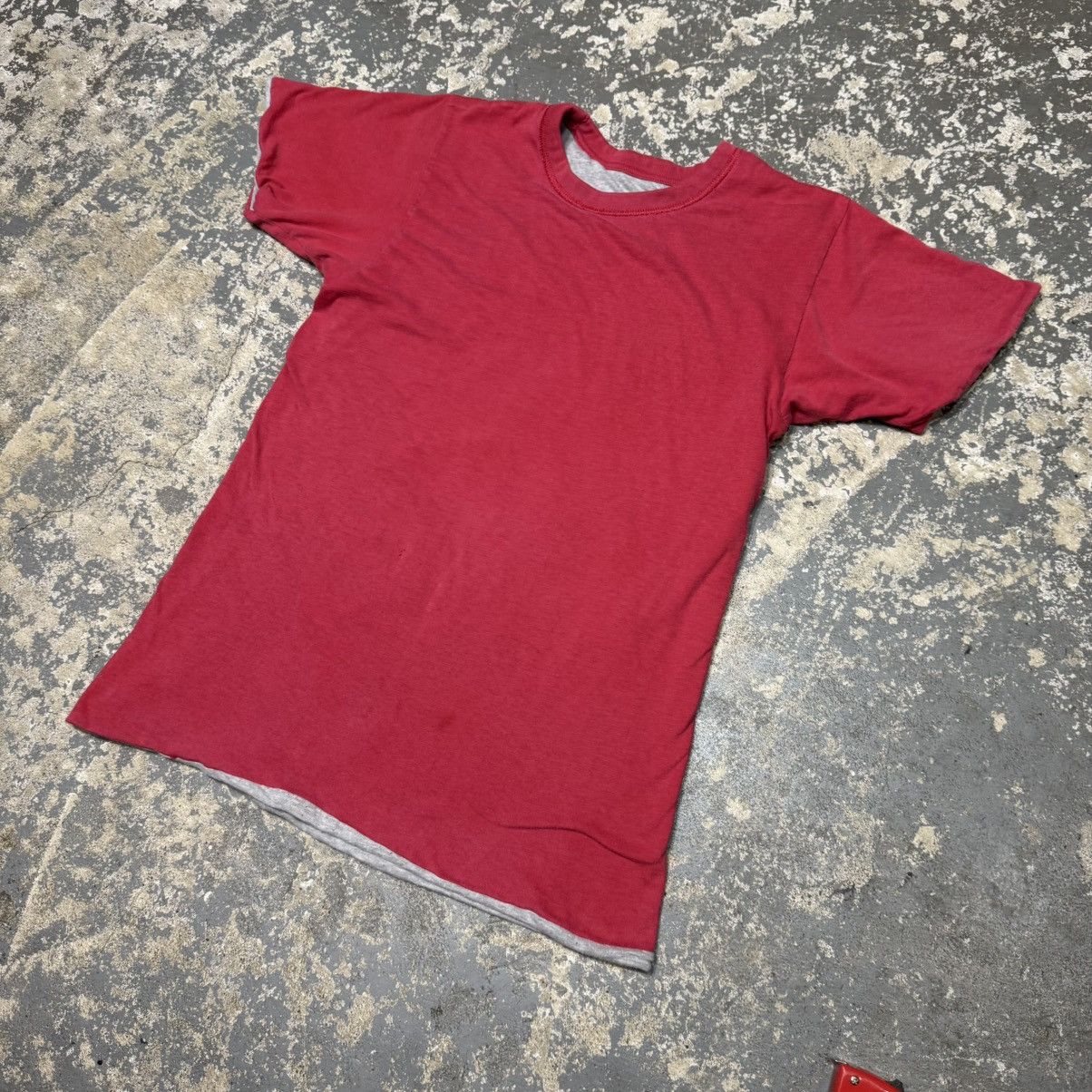 Champion Vintage Double Face 70s 80s Blank Grey/Pink Tshirt Size US S / EU 44-46 / 1 - 4 Thumbnail
