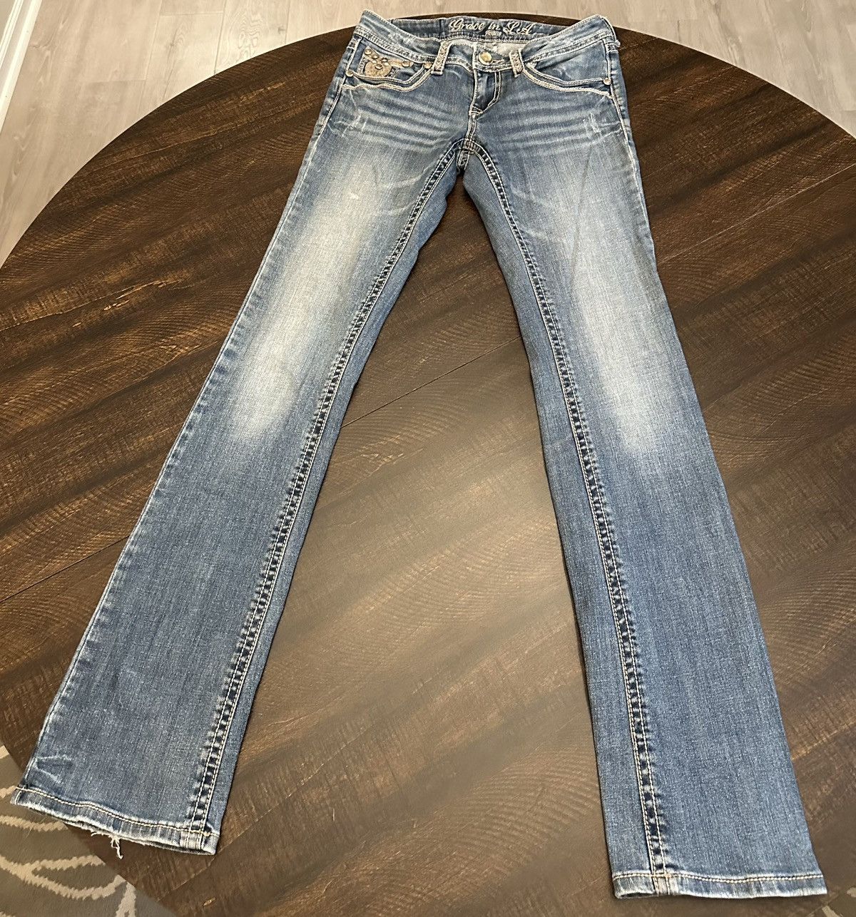 Grace in LA VTG Grace In LA Bootcut Embroidered Jeans Size 5 (28x34) Size 28" / US 6 / IT 42 - 2 Thumbnail
