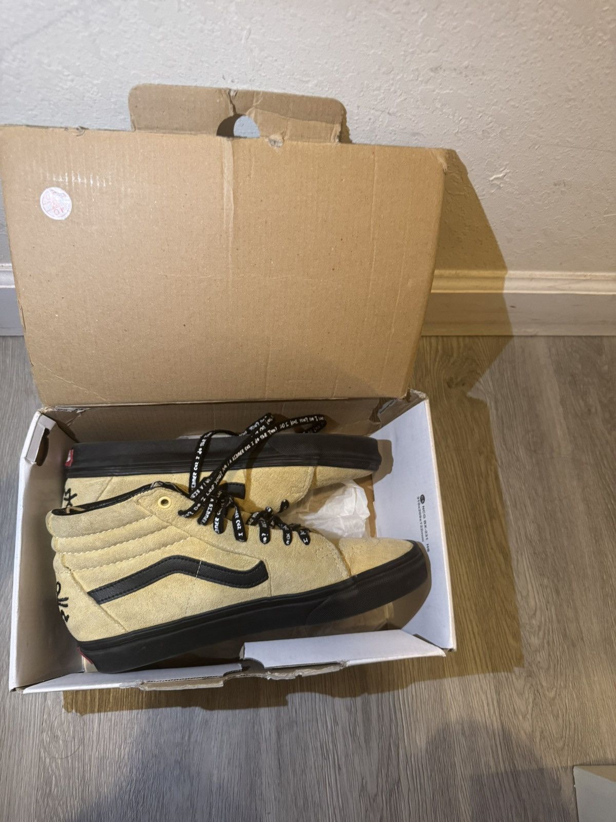 Vans Vans A Tribe Called Quest Hi 8.5 Size US 8.5 / EU 41-42 - 5 Thumbnail