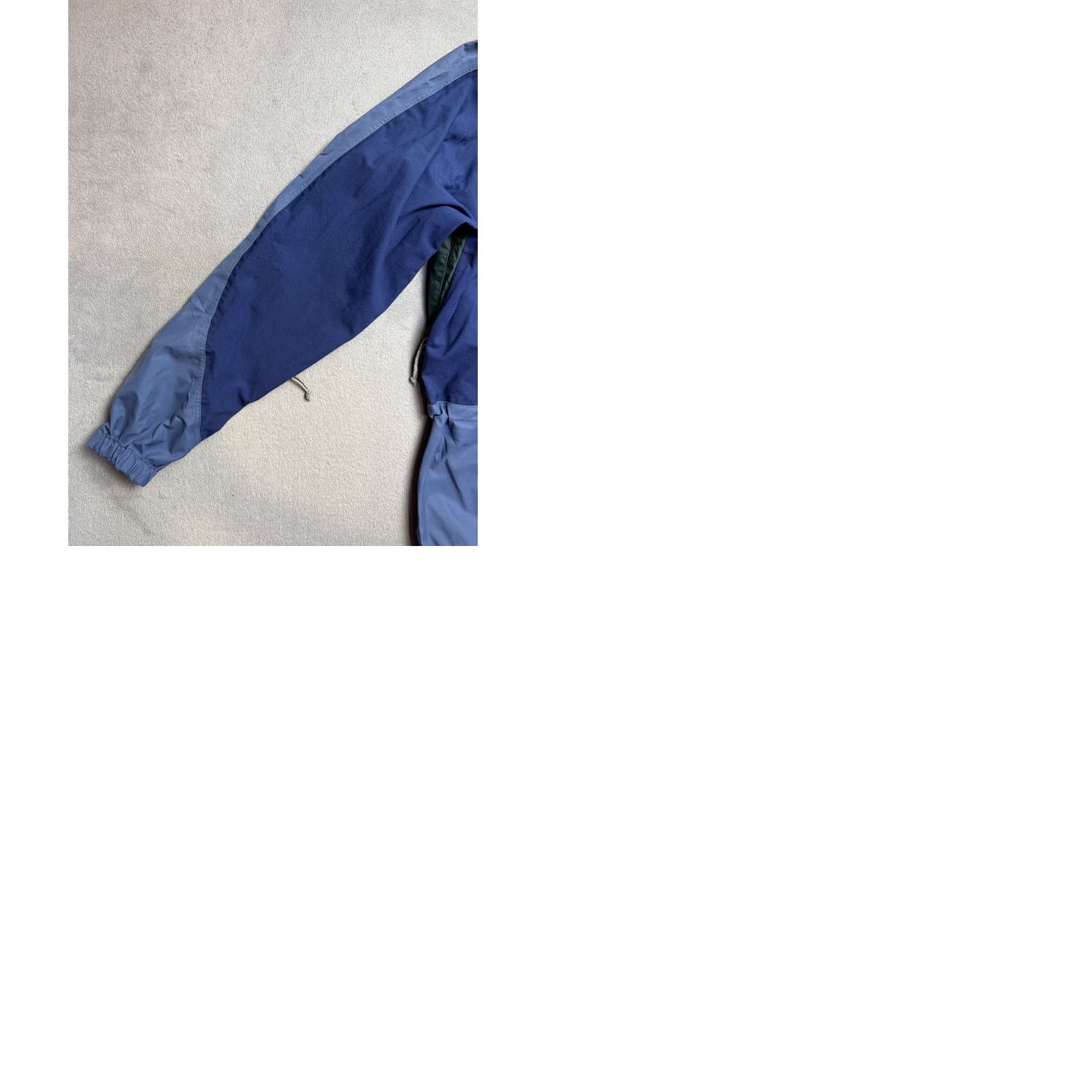 Patagonia VINTAGE Patagonia Jacket Mens size M Blue Nylon Outdoor Hiking Size US M / EU 48-50 / 2 - 12 Thumbnail