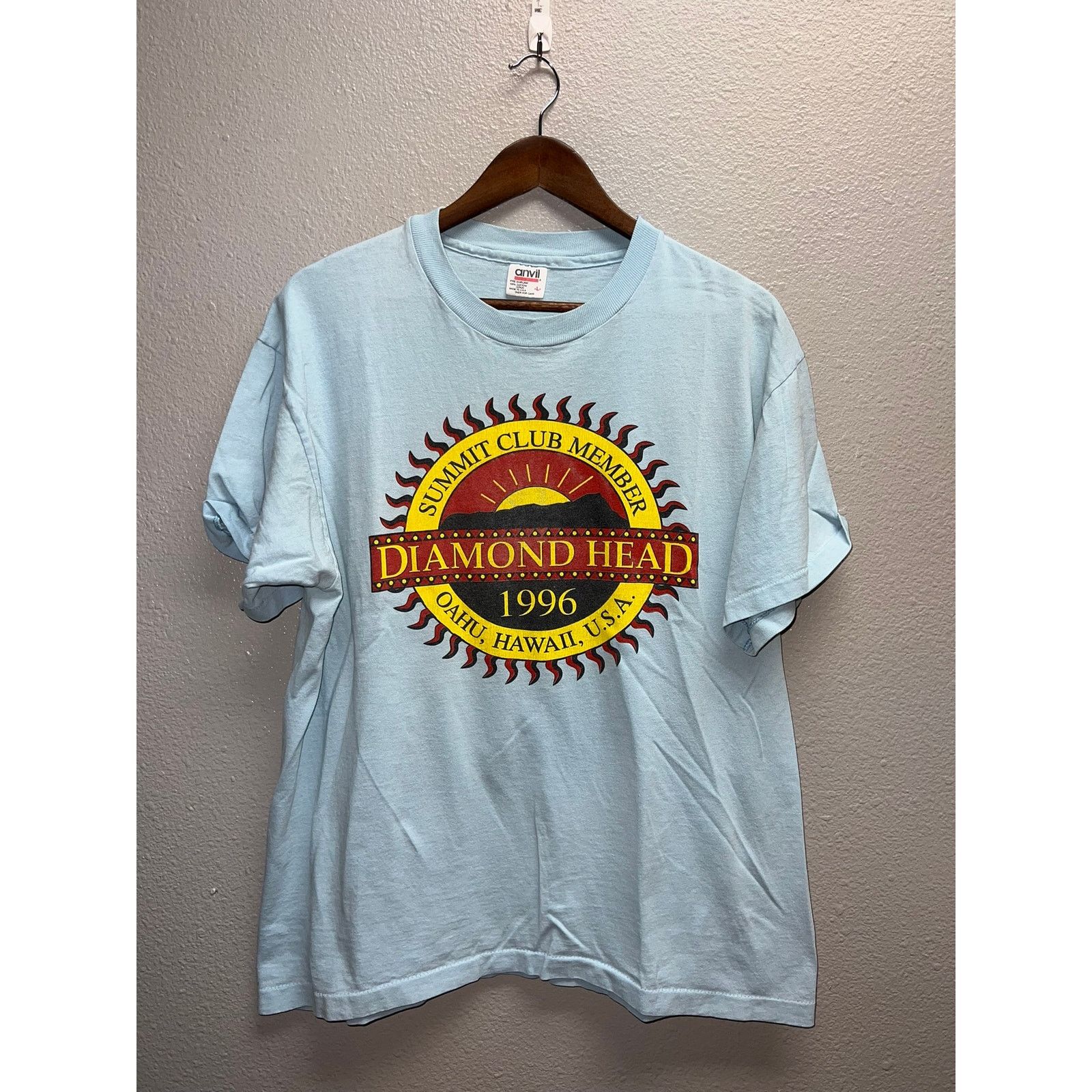 Anvil Vintage Hawaii Shirt Summit Club Diamond Head Oahu Tee 90s Size US L / EU 52-54 / 3 - 1 Thumbnail