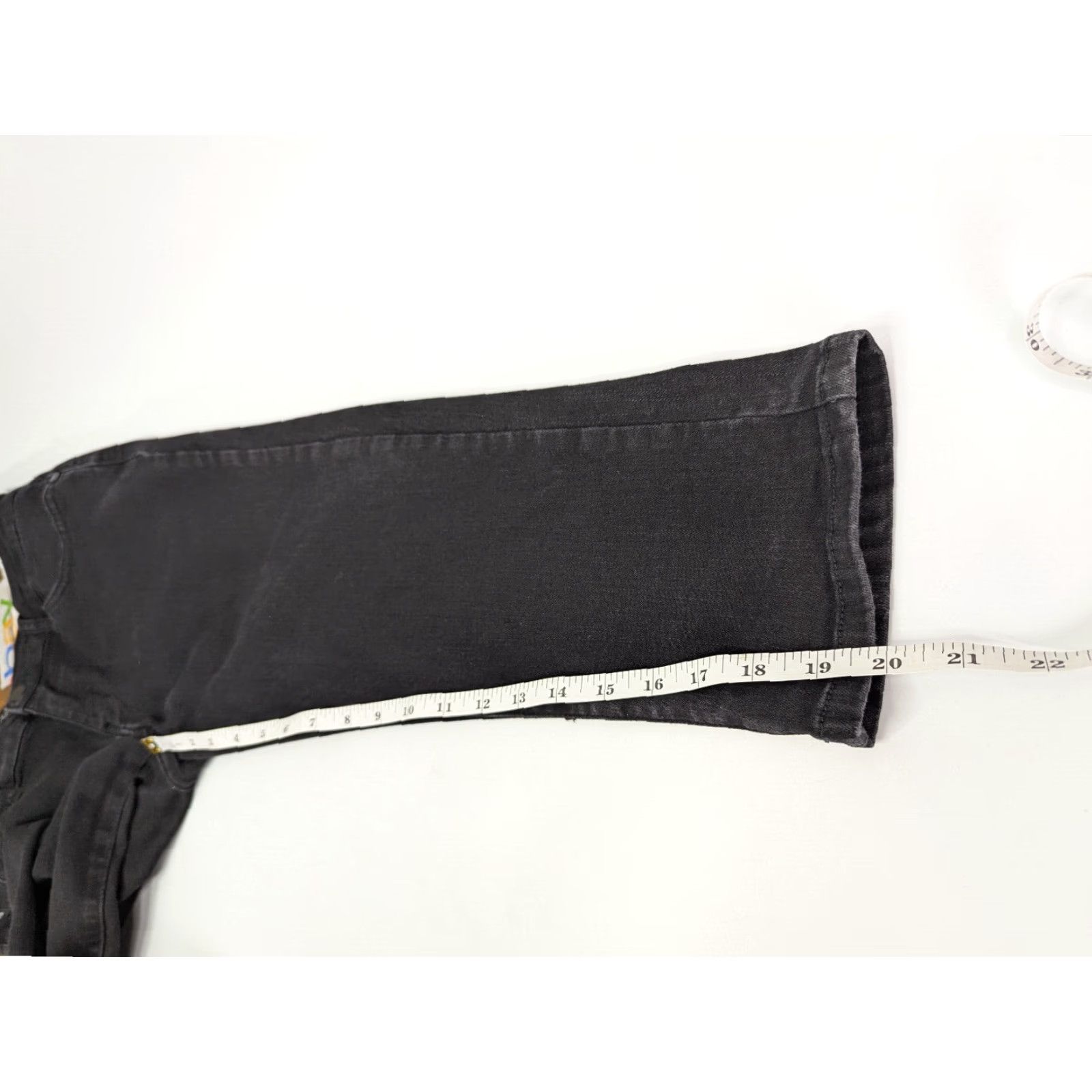 Vintage Judy Blue Jeans Capri Fit Womens 9/29 Black Mid Rise Denim 5-Pocket Design Button Zip Closure Jeans JB88238 Redesign: Vintage No? Size 30" / US 8 / IT 44 - 5 Thumbnail