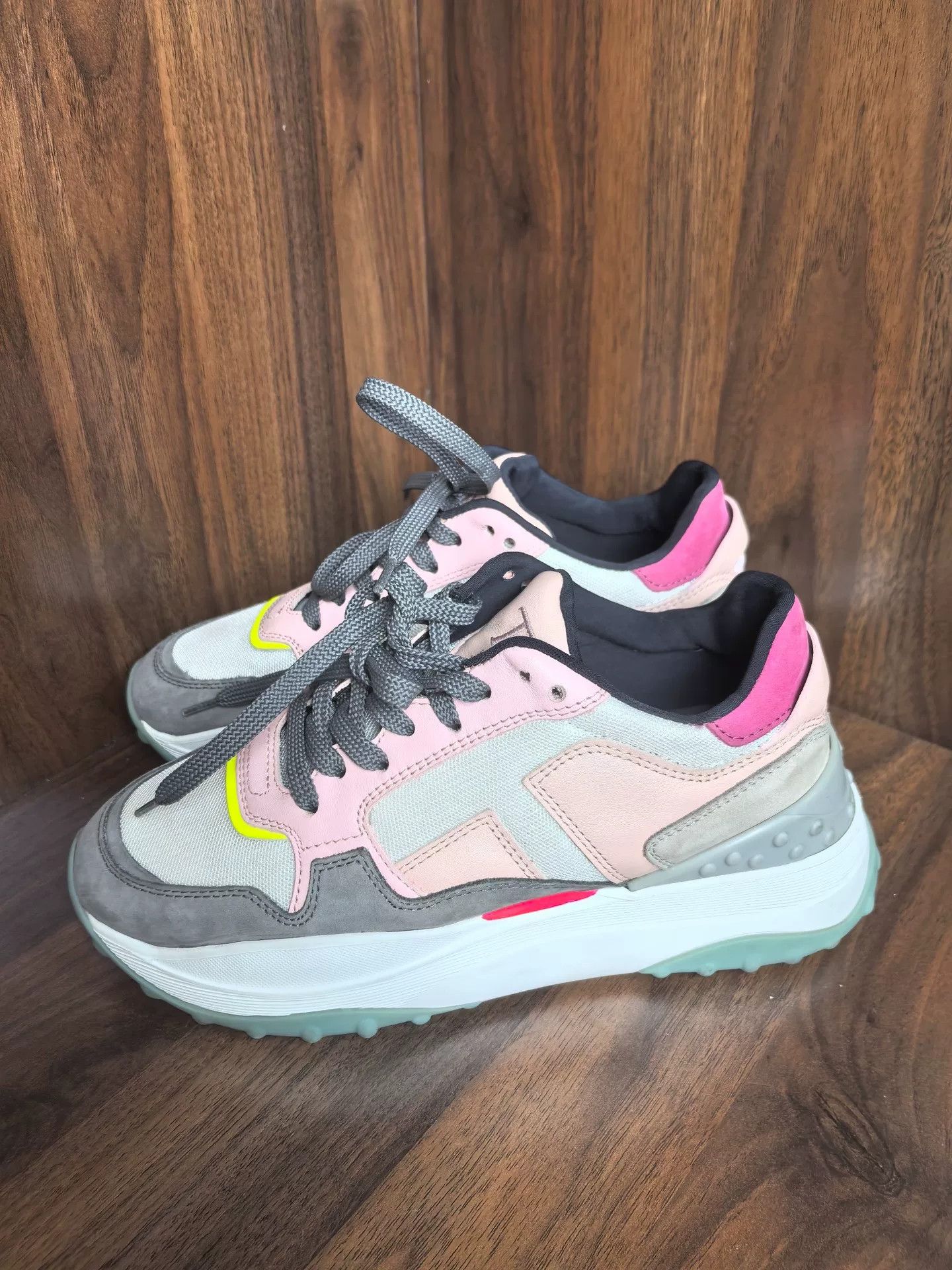 Tod's Tod's Patchwork Pink Lowtop Sneakers it_34 Women Size US 4 / IT 34 - 1 Thumbnail