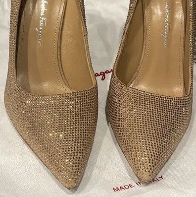 Salvatore Ferragamo o1s1rm0924 Ilary Nude Pump in Golden Size US 5.5 / IT 35.5 - 3 Thumbnail