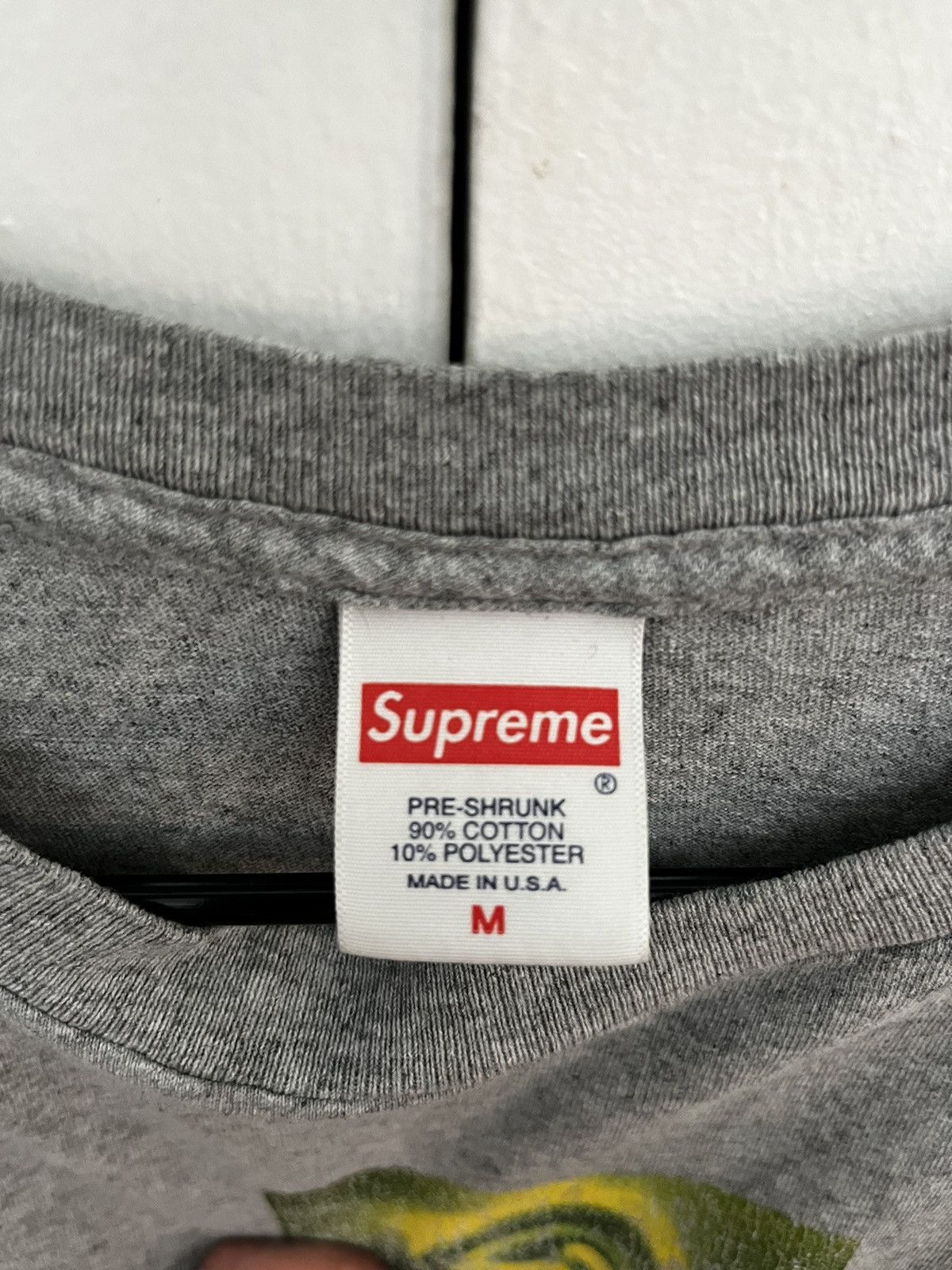 Supreme SUPREME Ear Tee Shirt Size US M / EU 48-50 / 2 - 3 Thumbnail