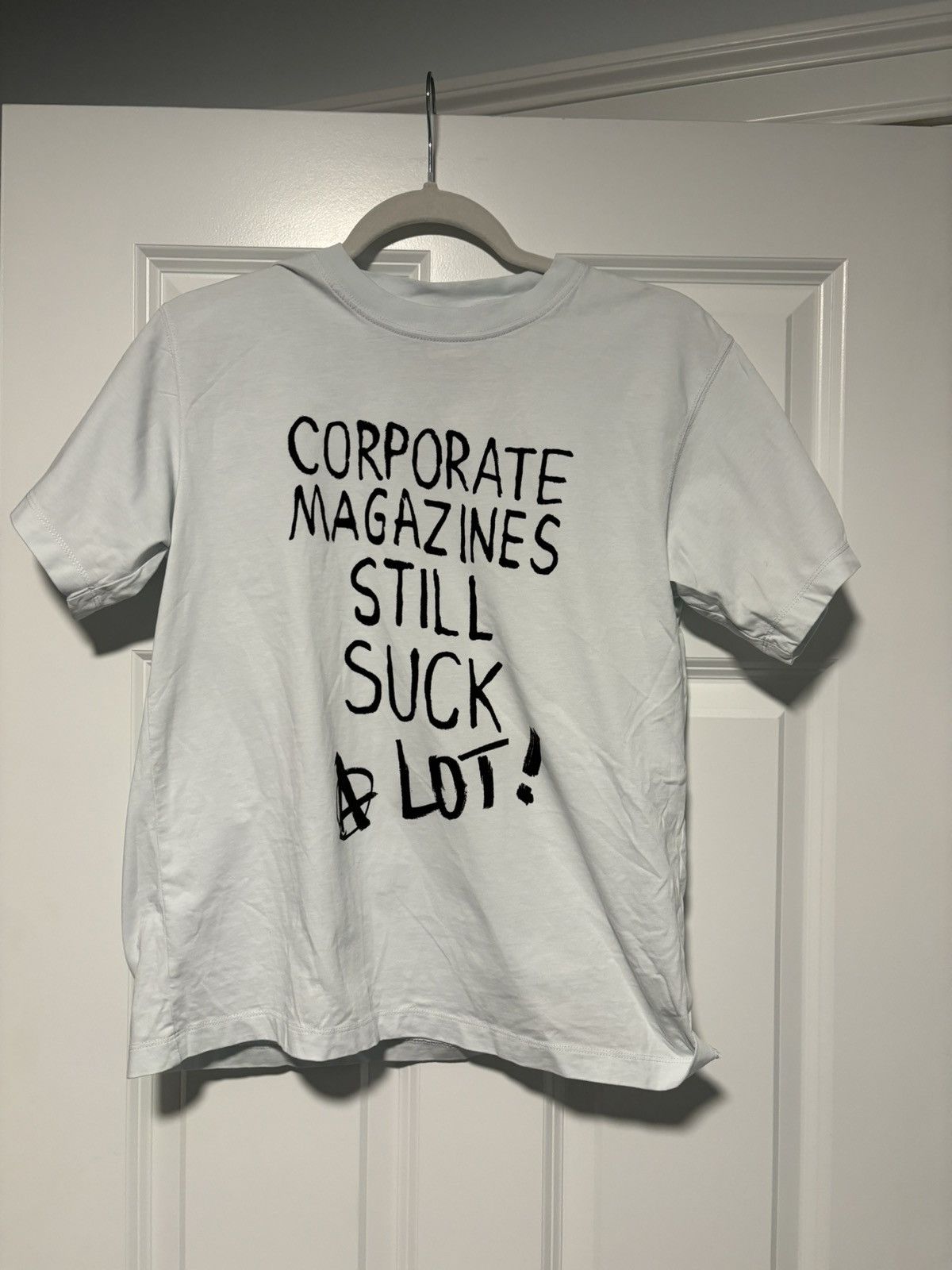Vetements Vetements FW19 Corporate Magazines Kurt Cobain Shirt Size US M / EU 48-50 / 2 - 2 Thumbnail