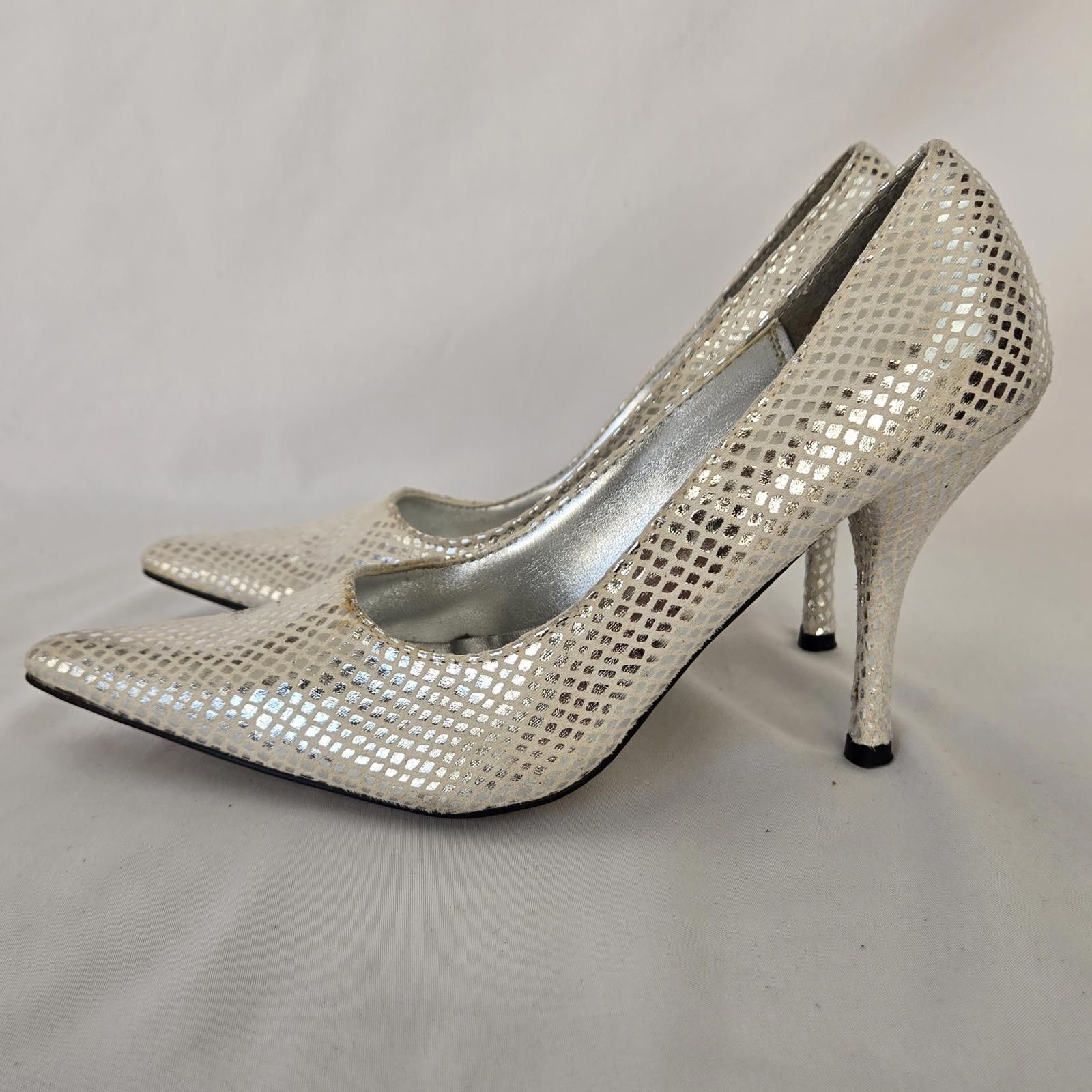 Pulse Metalic Silver High Heels by PULSE 6 Snakeskin pattern Size US 6 / IT 36 - 5 Thumbnail