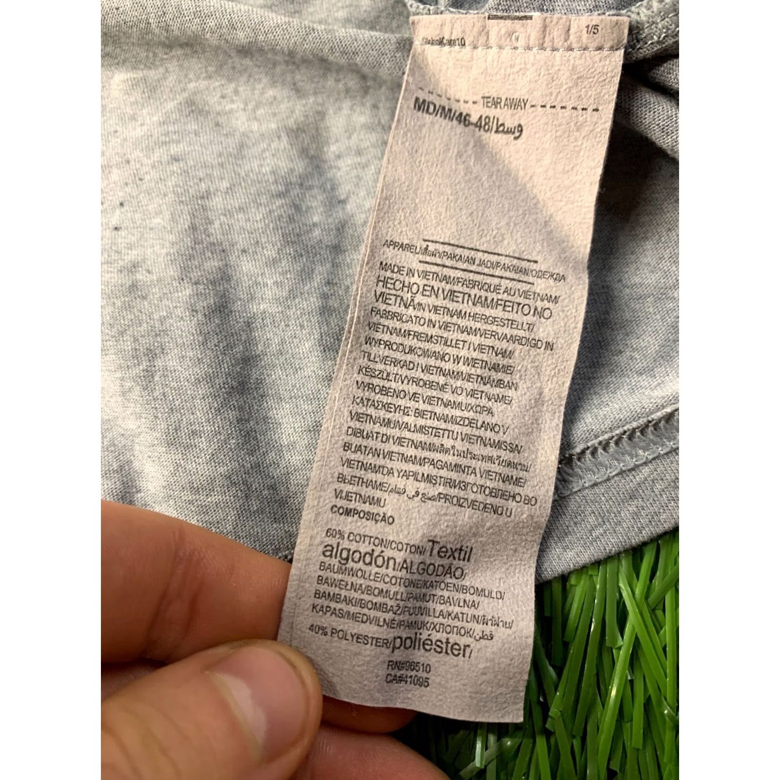 Under Armour UNDER ARMOUR HEATGEAR Shirt Mens M Gray Jersey Short Sleeve Casual T-Shirt 2021 Size US M / EU 48-50 / 2 - 5 Thumbnail
