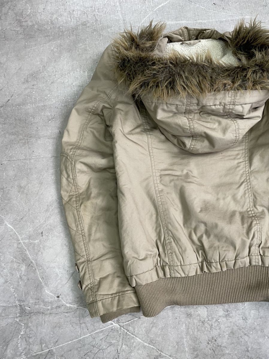 Le Grande Bleu (L.G.B.) Military style Multipocket if six was nine style fur jacket Size US S / EU 44-46 / 1 - 10 Thumbnail