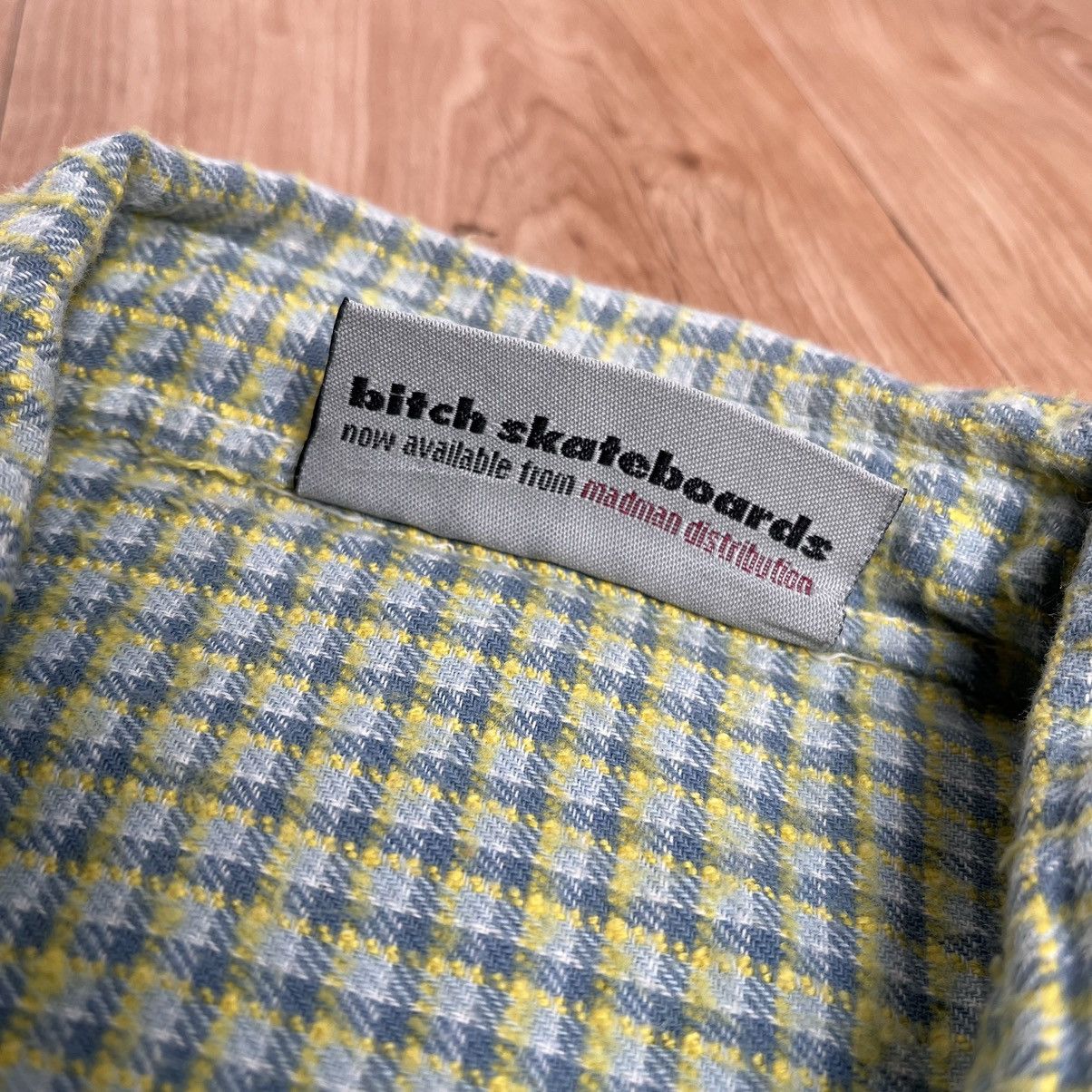 Girl Skateboards × Vintage ICONIC LOGO BITCH SKATEBOARDS Double Pocket Shirt Size US L / EU 52-54 / 3 - 7 Thumbnail