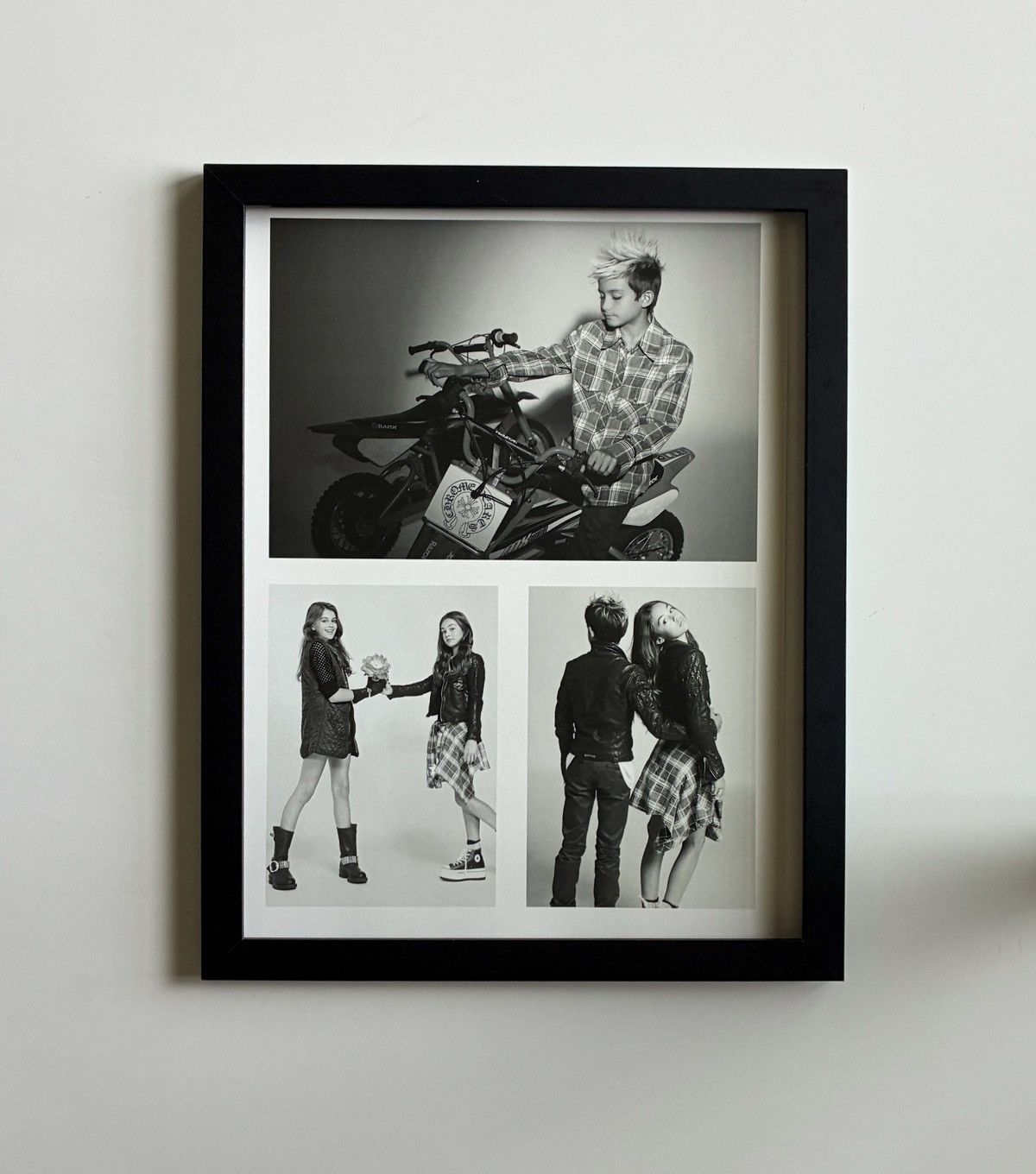 Chrome Hearts Chrome Hearts black/white photo Poster framed 9x11 Size ONE SIZE - 1 Thumbnail