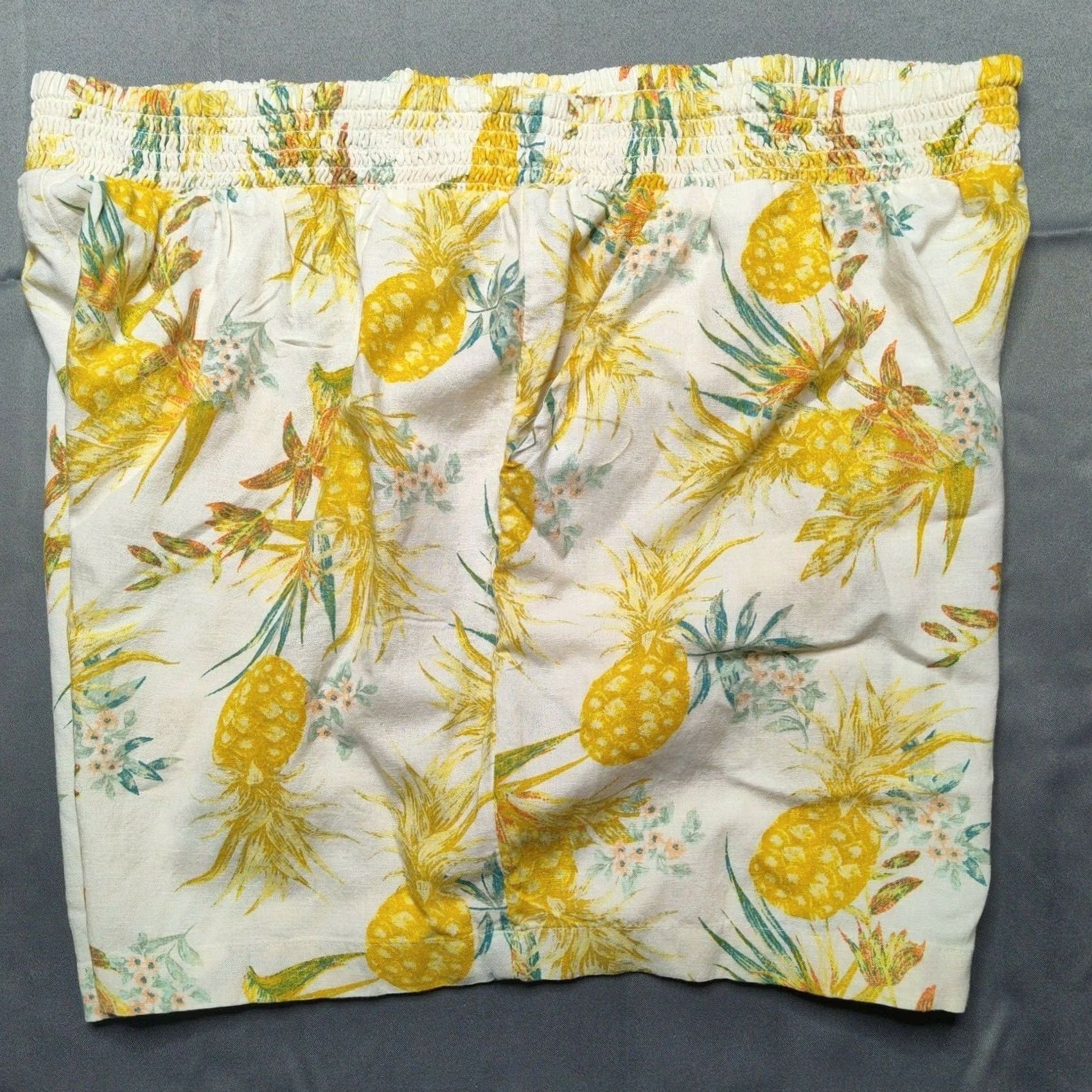 Vintage ANA Women 2XL Allover Pineapple Print Rayon Linen Blend Pull-On Shorts NEW Size 40" / US 18 - 3 Thumbnail