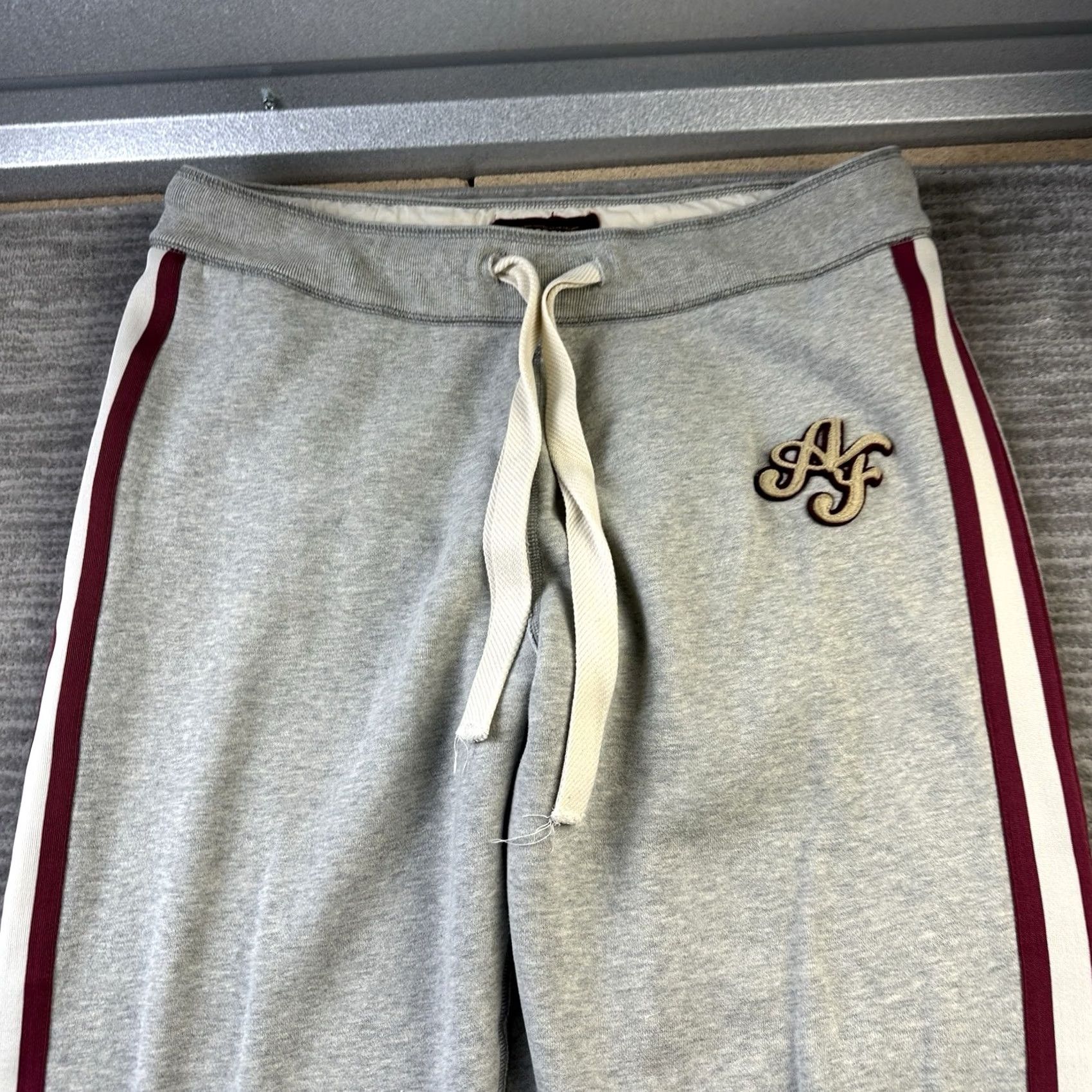 Abercrombie & Fitch VINTAGE Abercrombie & Fitch Pants Mens Large Gray Baggy Wide Leg Y2K Raw Hem Sweatpants Size US 33 - 5 Thumbnail