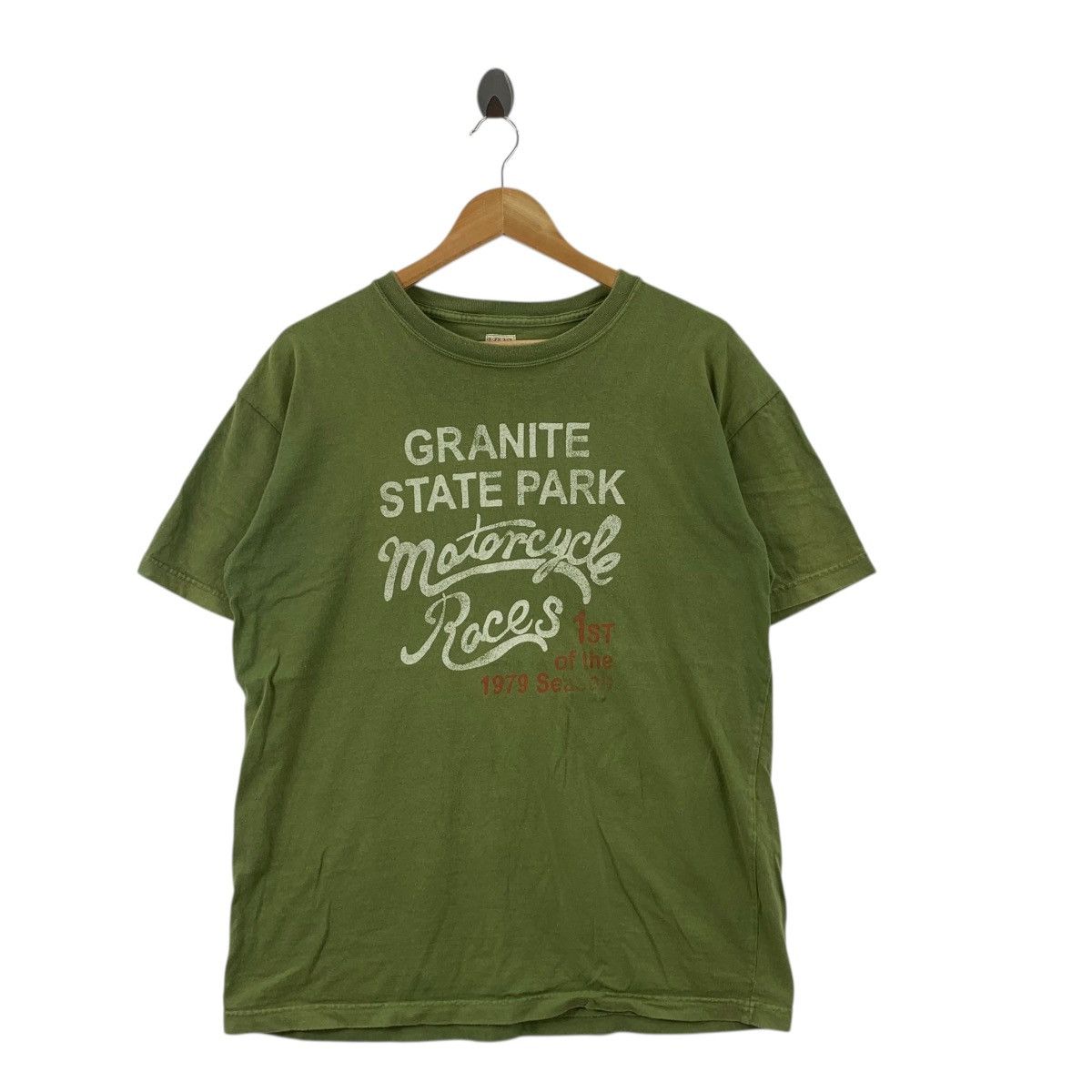 BARNS OUTFITTERS Vintage BARNS OUTFITTERS Granite State Park 1979 Tee Shirt Size US M / EU 48-50 / 2 - 3 Thumbnail