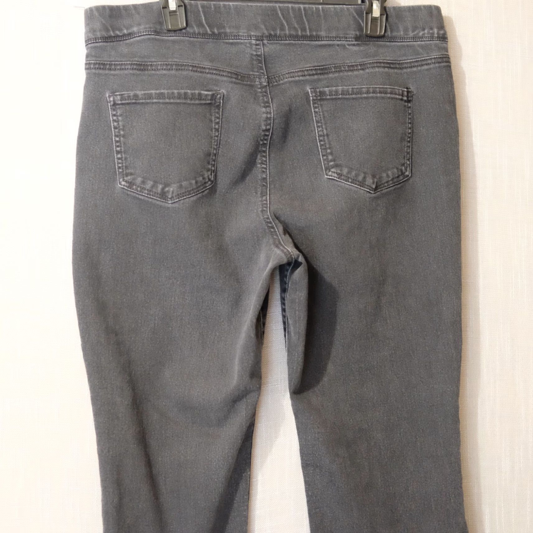 Gloria Vanderbilt VINTAGE Gloria Vanderbilt Jeans Pull On Charcoal Womens 16 Slim Straight 5-Pocket Denim Jeans All Around Slimming Effect Size 38" / US 16 / IT 52 - 6 Thumbnail