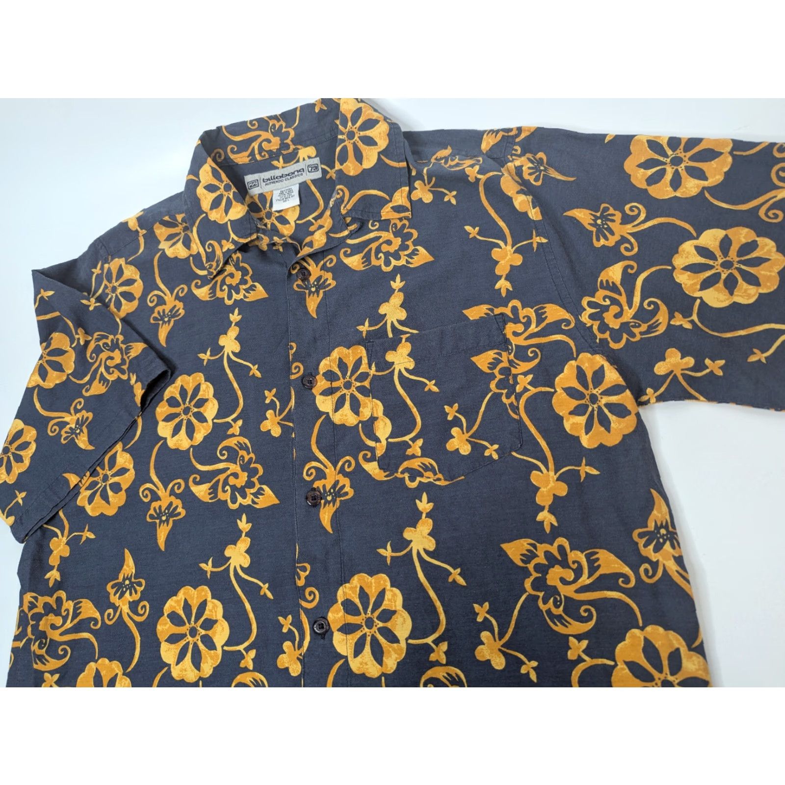 Billabong Billabong Button-Up Shirt Men L Short Sleeve Collar Graphic Print Blue Gold Surf Beach Classic Logo Pockets Size US L / EU 52-54 / 3 - 6 Thumbnail
