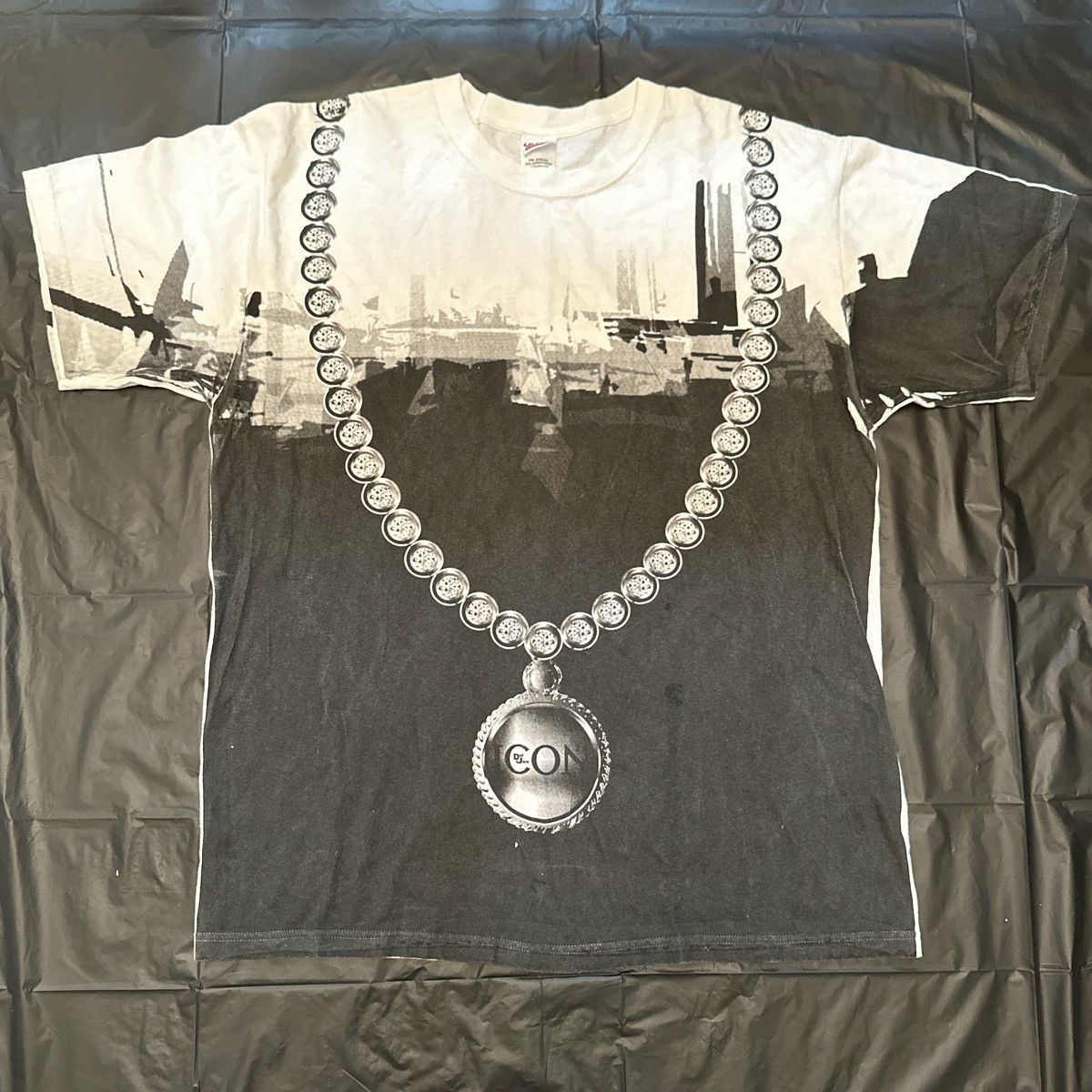 Anvil Vintage 2007 Def Jam Icon Video Game Promo T-shirt Size US XL / EU 56 / 4 - 1 Thumbnail