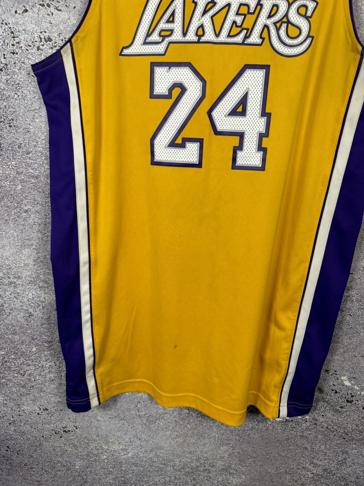 Adidas × NBA BRYANT Vintage Lakers 2014 Home NBA Jersey Blokcore Small Size US S / EU 44-46 / 1 - 7 Thumbnail