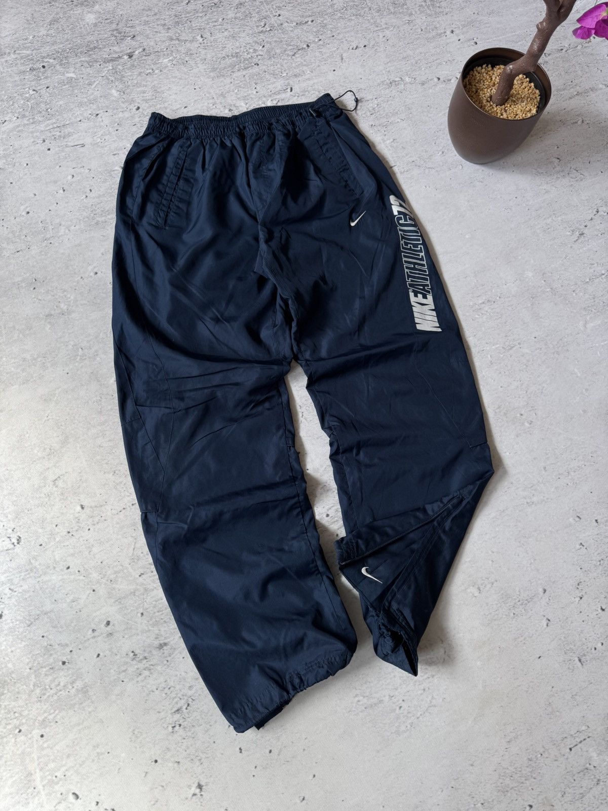 Nike × Vintage NIKE NYLON VINTAGE Y2K OVERSIZE BAGGY FIT PANTS SWEATPANTS Size US 34 / EU 50 - 1 Thumbnail