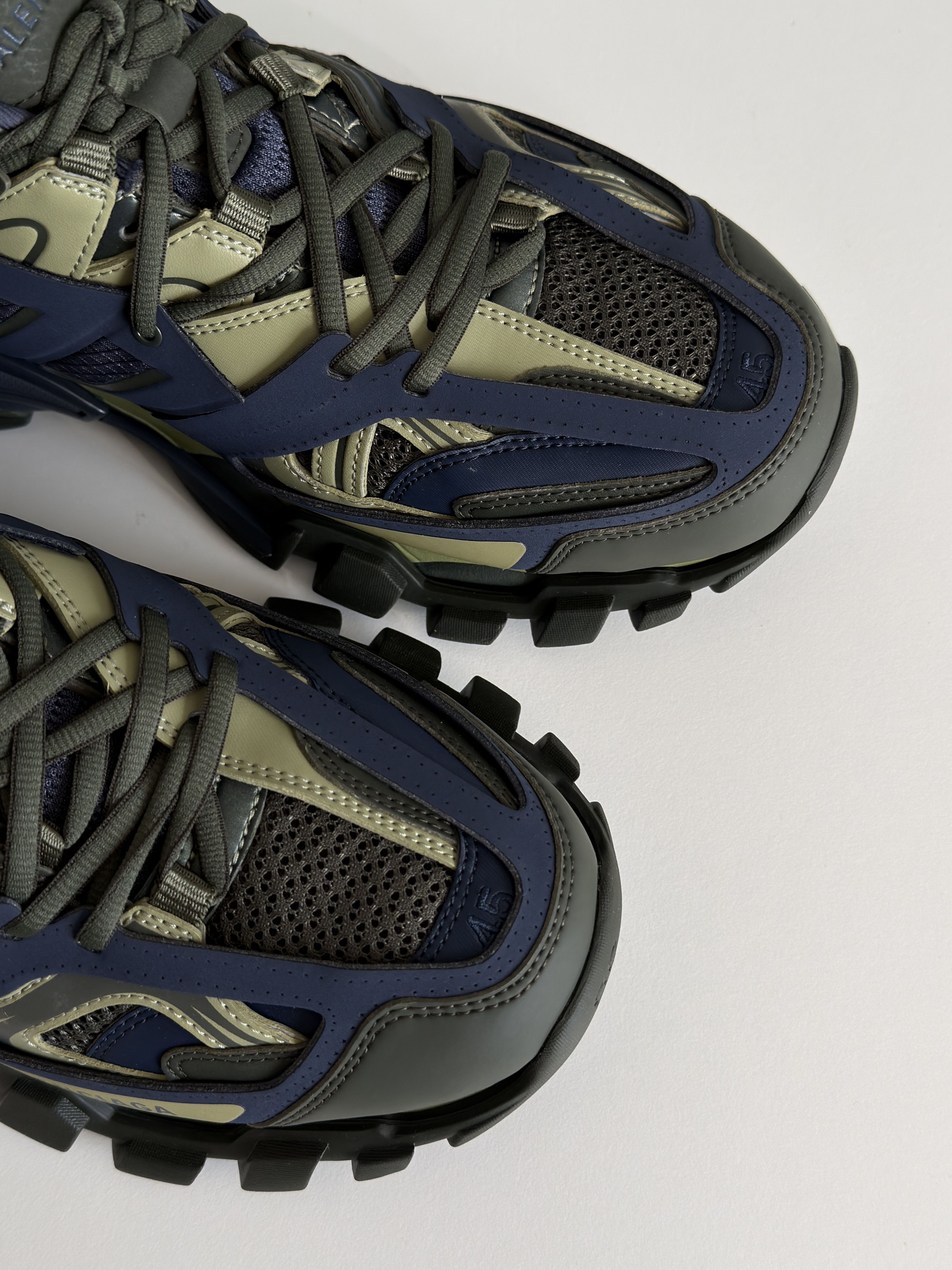 Balenciaga Balenciaga Track Size US 12 / EU 45 - 4 Thumbnail