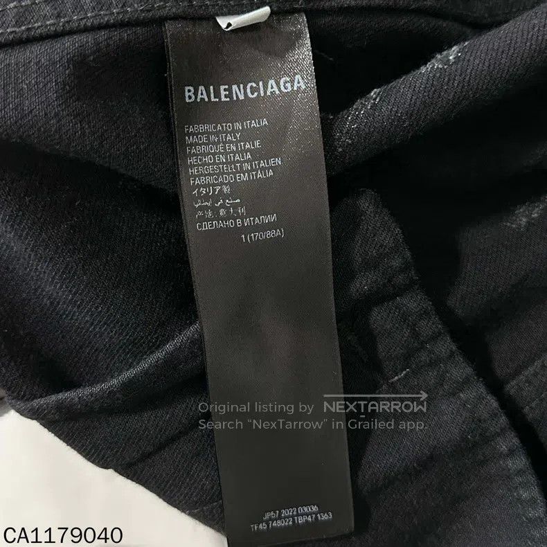 Balenciaga Balenciaga Distressed Denim Jacket with Mud Dyeing Size US S / EU 44-46 / 1 - 6 Thumbnail