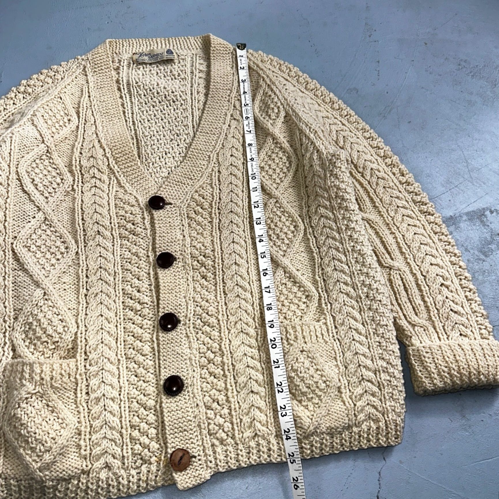 Vintage VINTAGE Heron Garment Sweater Cardigan 1970s Thick Ivory Pure Wool Cabled Knit Mens L Ivory 70s Men Wool Cardigan 1970s Size US L / EU 52-54 / 3 - 5 Thumbnail
