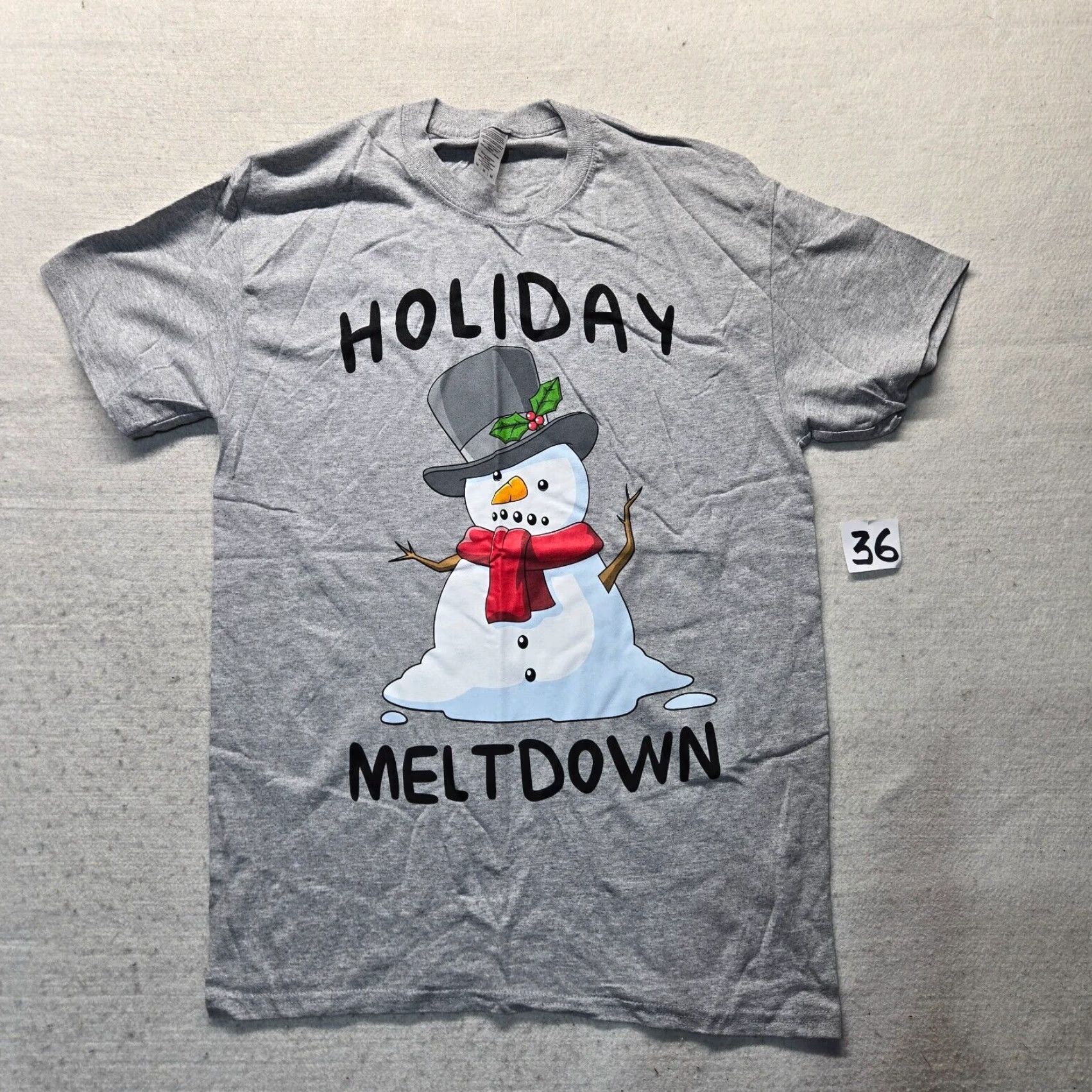 Gildan Gildan Shirt Basic T-Shirt Solid Snow Man Christmas Holiday Gray M Mens Size M / US 6-8 / IT 42-44 - 2 Thumbnail