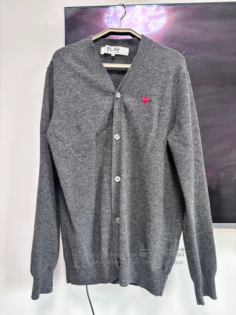 Comme des Garcons Comme Des Garcons Long Sleeve Knit Cardigan, Grey with Red Size XL / US 12-14 / IT 48-50 - 1 Thumbnail