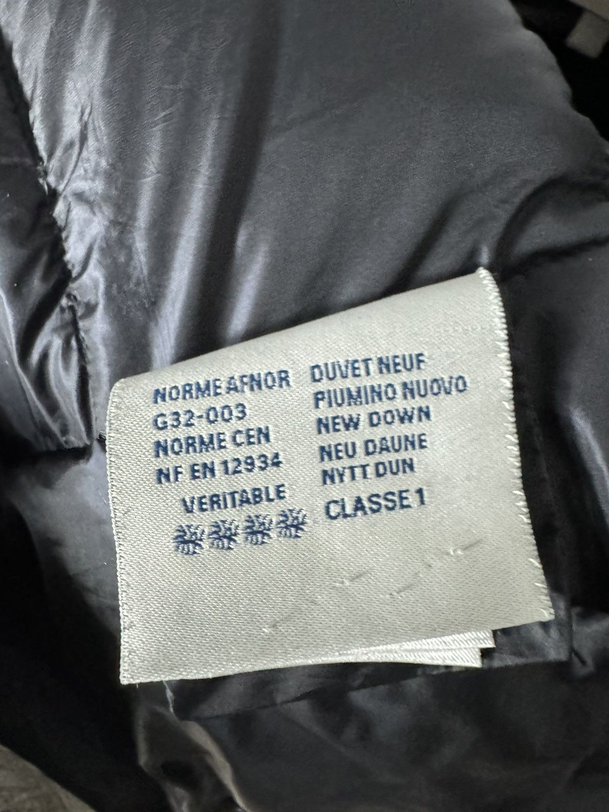 Moncler Moncler Torcy Ladies Jacket Size L / US 10 / IT 46 - 7 Thumbnail