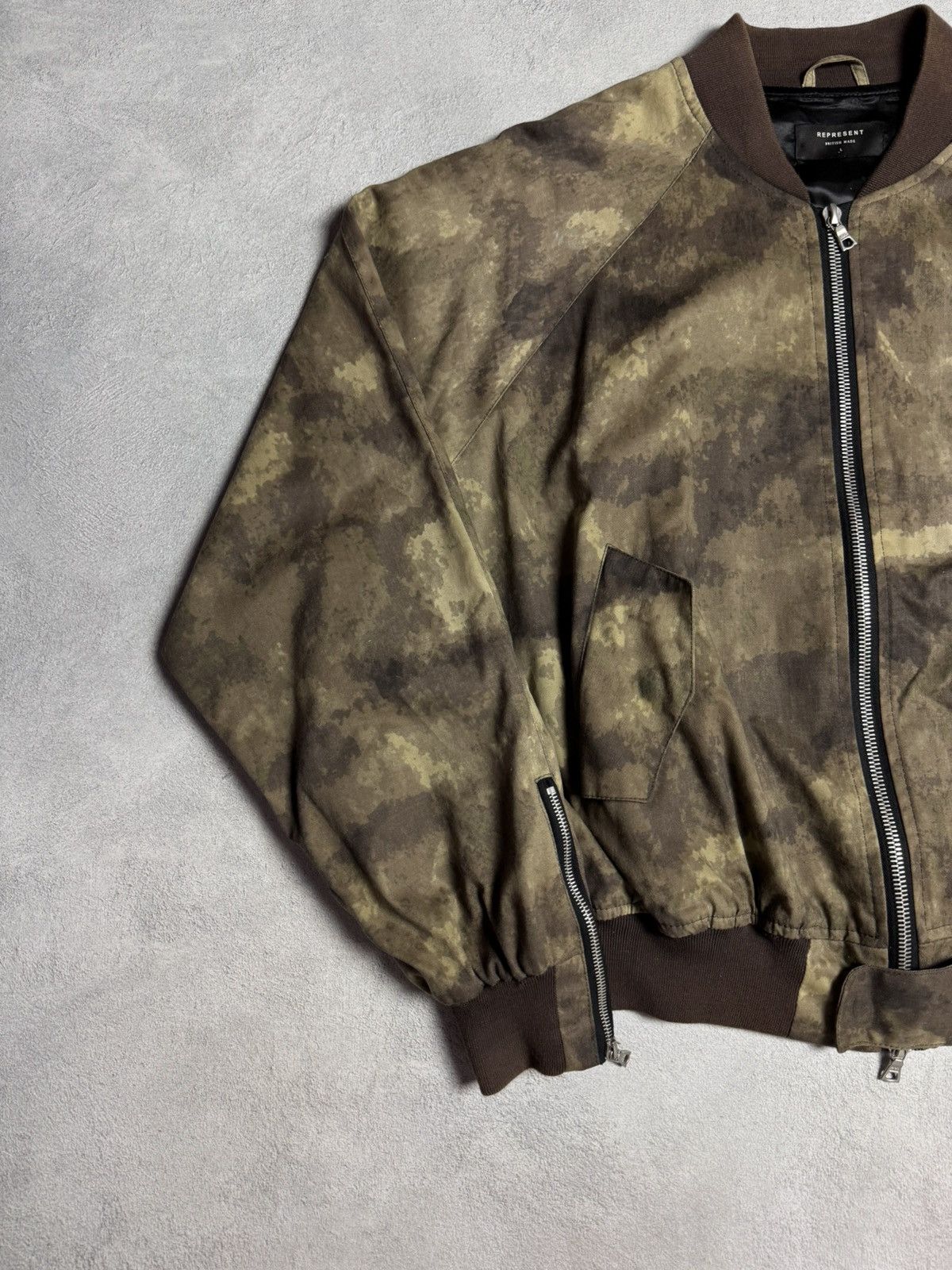 Represent Clo. Represent Clo Wax Cotton Camo Bomber Jacket Size US L / EU 52-54 / 3 - 6 Thumbnail