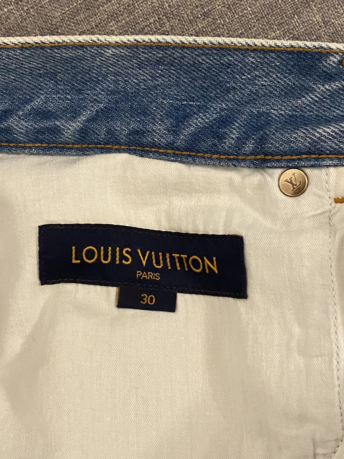 Louis Vuitton Louis Vuitton blue washed slim denim jeans 30 Size US 30 / EU 46 - 7 Thumbnail