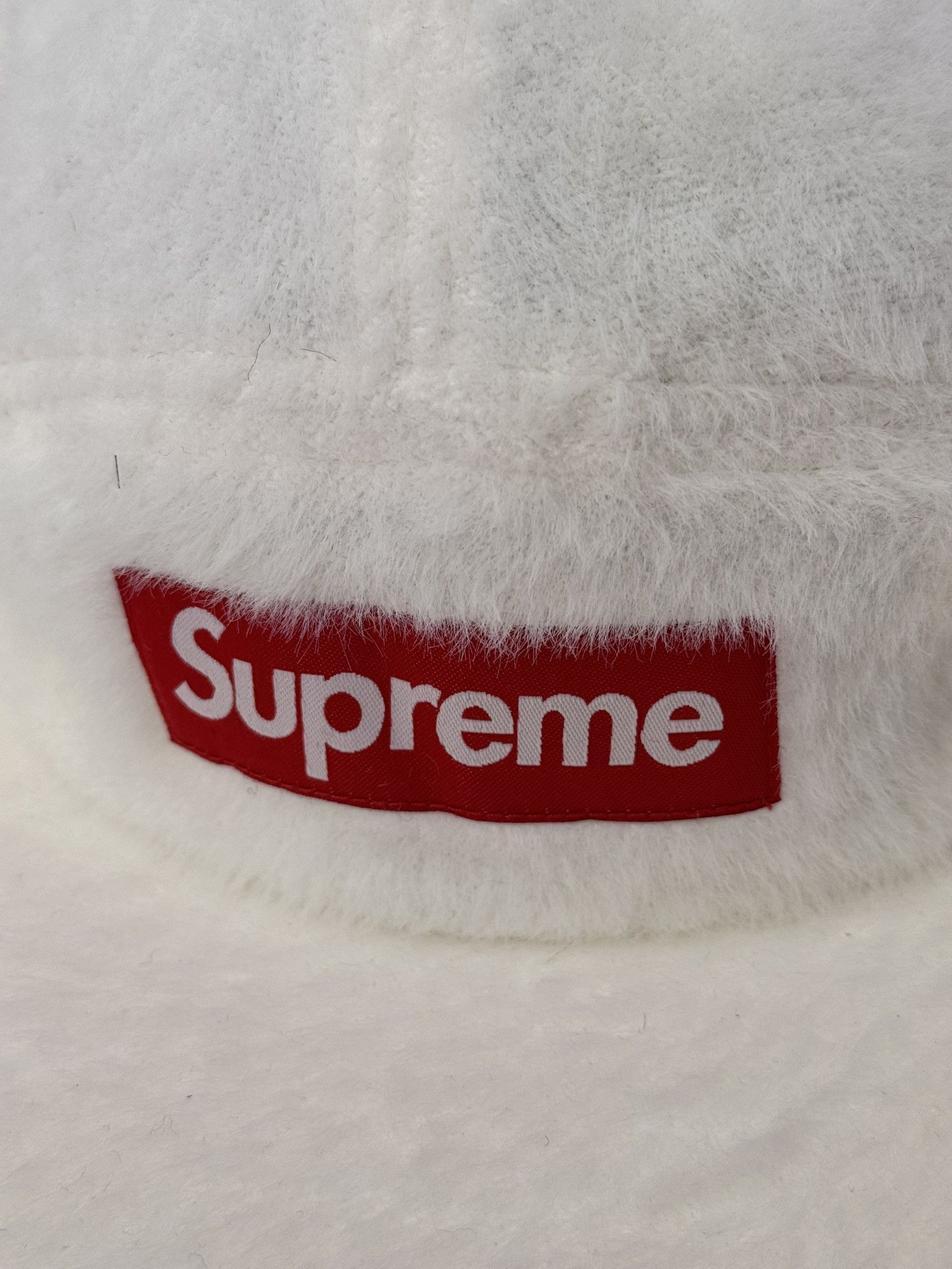 Supreme Supreme Faux Fur Camp Cap White fw 19 Size ONE SIZE - 2 Thumbnail