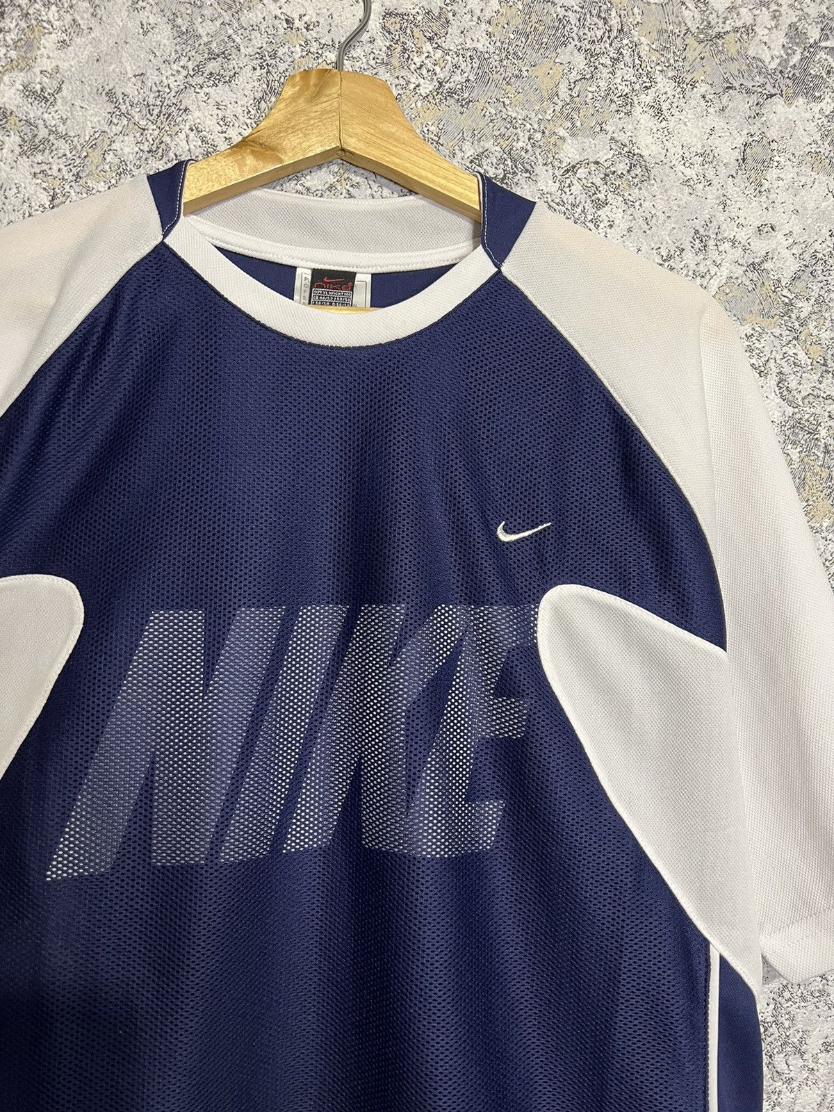 Vintage Vintage Nike Mesh T Shirt Big And Small Logo Y2K Style USA Size US XL / EU 56 / 4 - 2 Thumbnail
