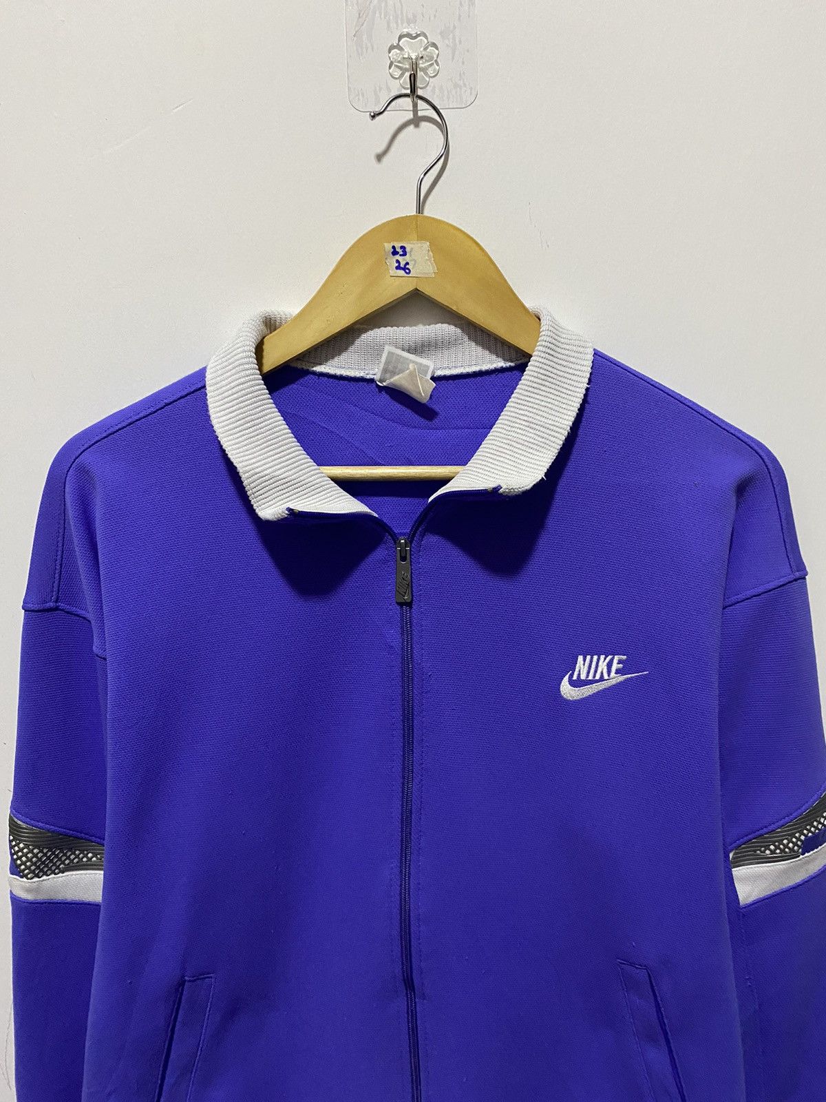 Nike × Vintage Vintage 80’s Nike tracktop Size US L / EU 52-54 / 3 - 3 Thumbnail
