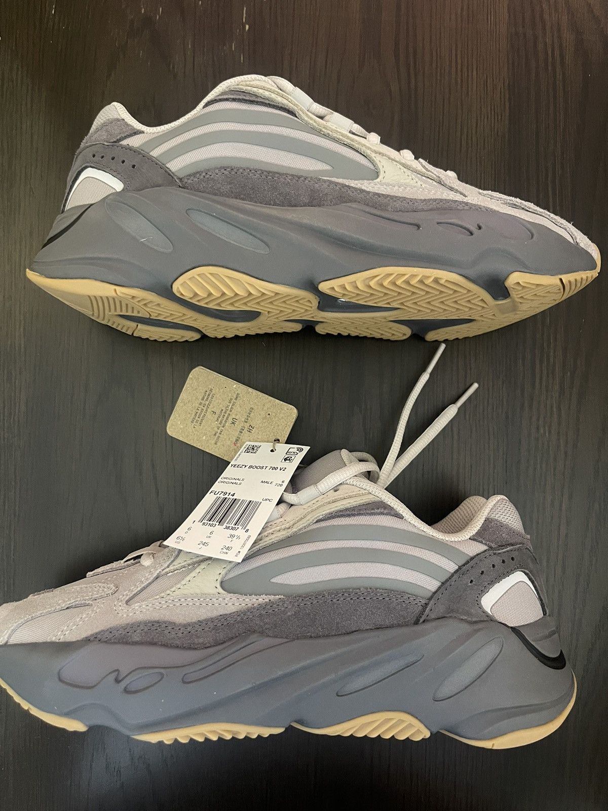 adidas Yeezy Boost 700 V2 Tephra