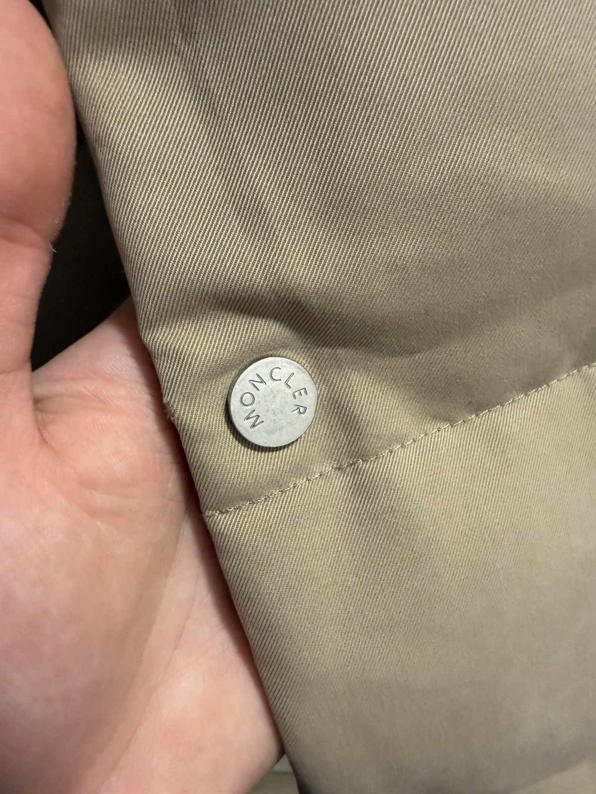 Moncler Moncler vest Size US L / EU 52-54 / 3 - 4 Thumbnail