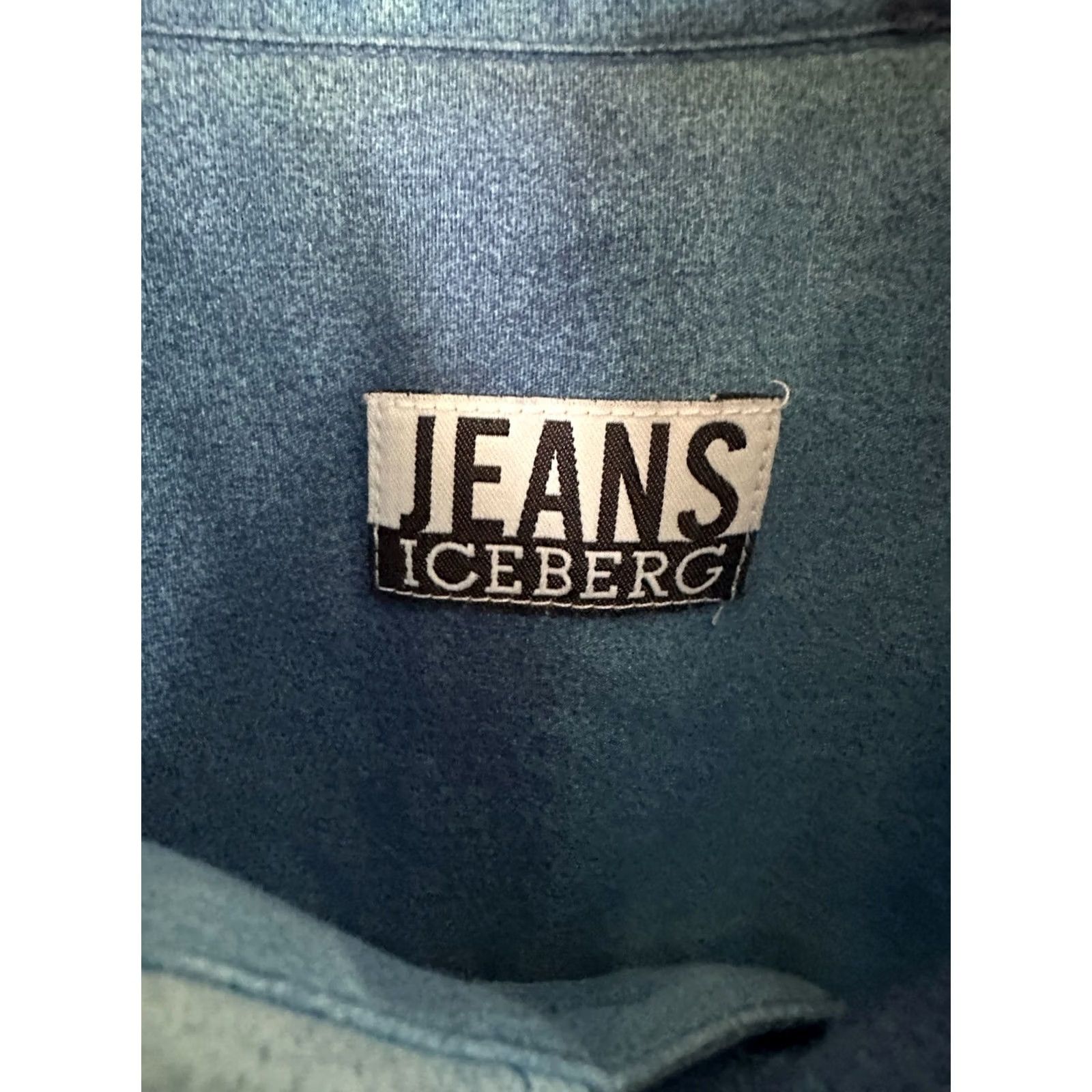 Vintage VINTAGE Iceberg Shirt Mens XL Blue Button-Up 90s Geometric Embroidered Spider Web Spellout Logo Hip Hop Size US XL / EU 56 / 4 - 6 Thumbnail