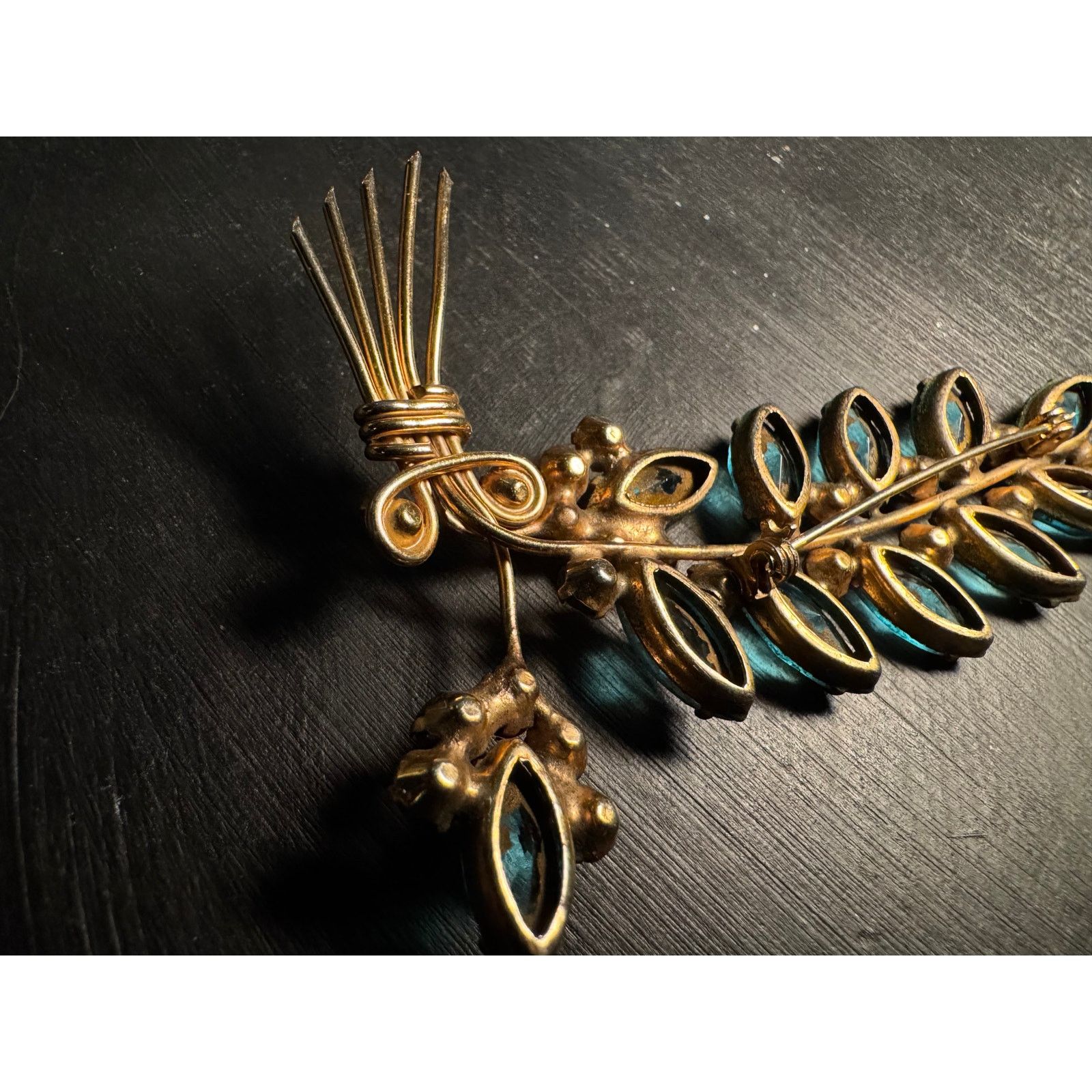 Other Large Aqua/Teal Marquis Cut Glass Rhinestones Czech Brooch Size ONE SIZE - 8 Thumbnail
