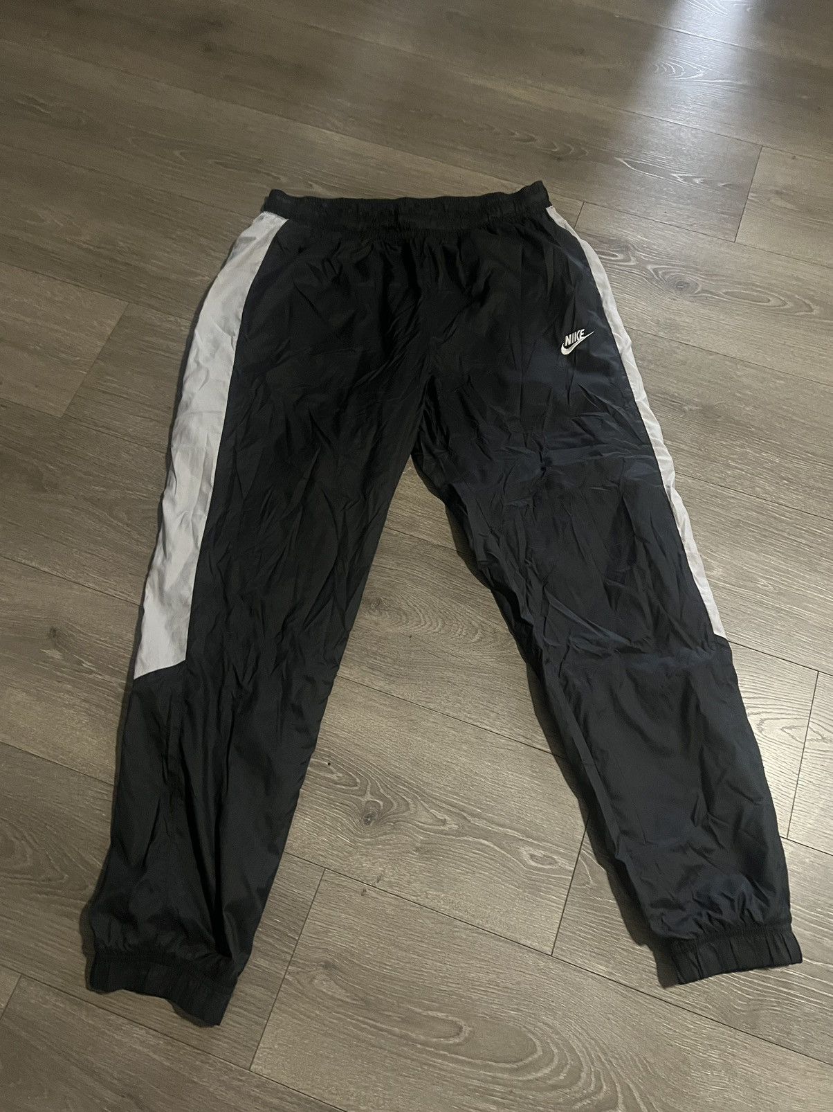 Nike × Vintage Nike Nylon Pants Size US 34 / EU 50 - 1 Thumbnail