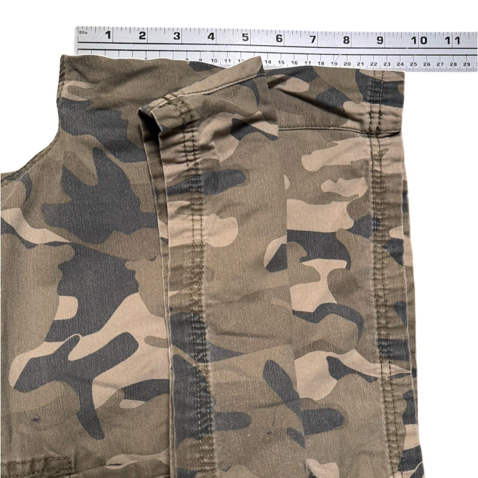 Izod Vintage Y2K Izod Brown Camo Cargo Shorts Baggy Loose 36 Size US 36 / EU 52 - 5 Thumbnail
