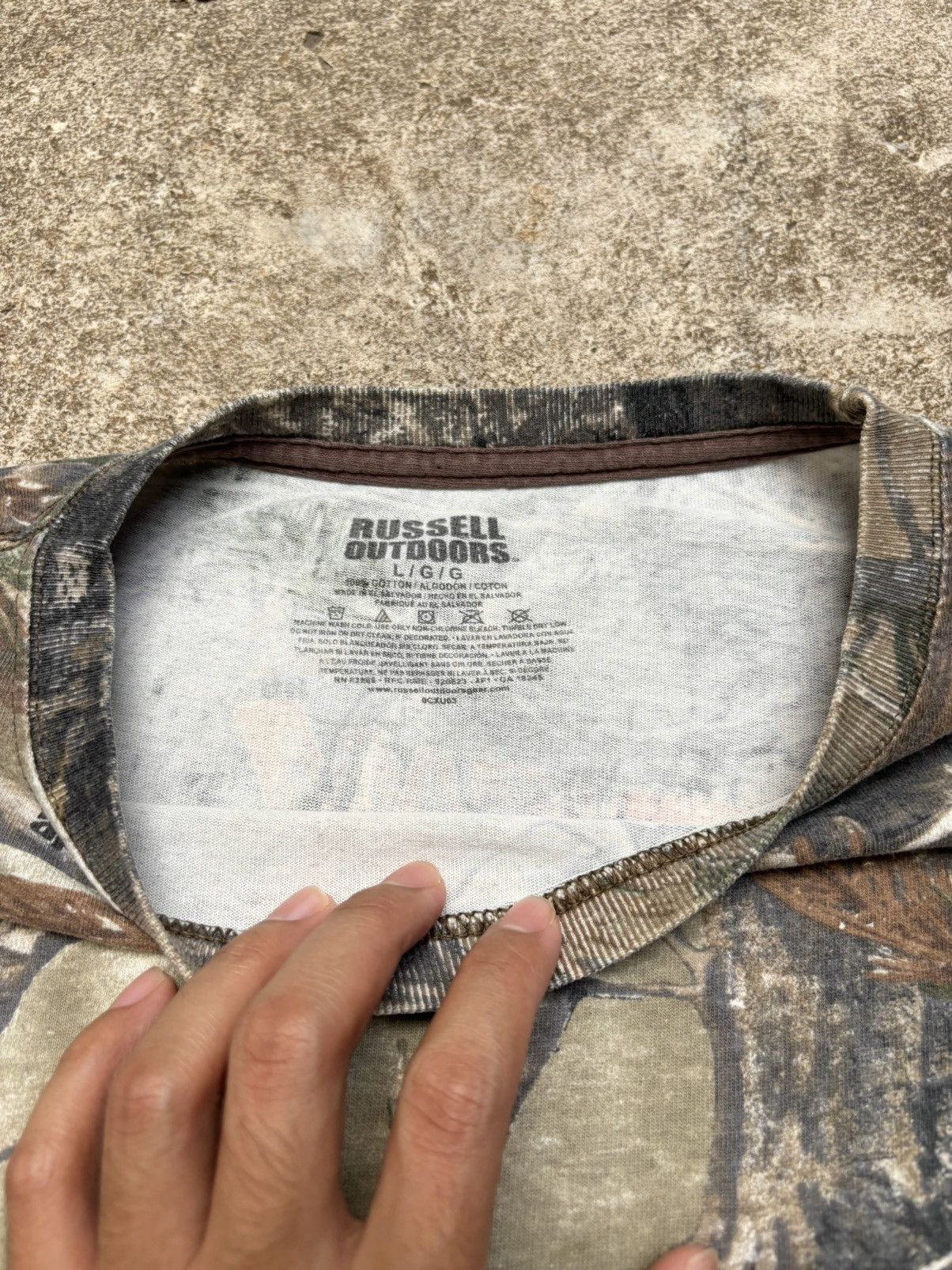 Realtree Vintage Russell Realtree T Shirt Size US L / EU 52-54 / 3 - 5 Thumbnail
