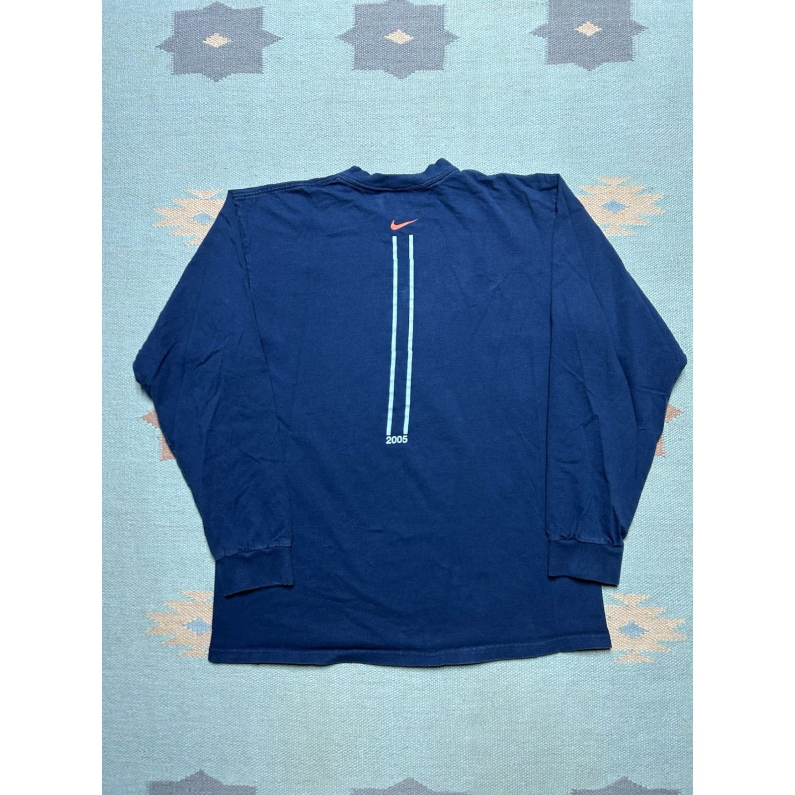 Nike VINTAGE Nike Long Sleeve T-Shirt Men M Blue Chicago City Graphic Swoosh 90s (1990s) Size US M / EU 48-50 / 2 - 4 Thumbnail