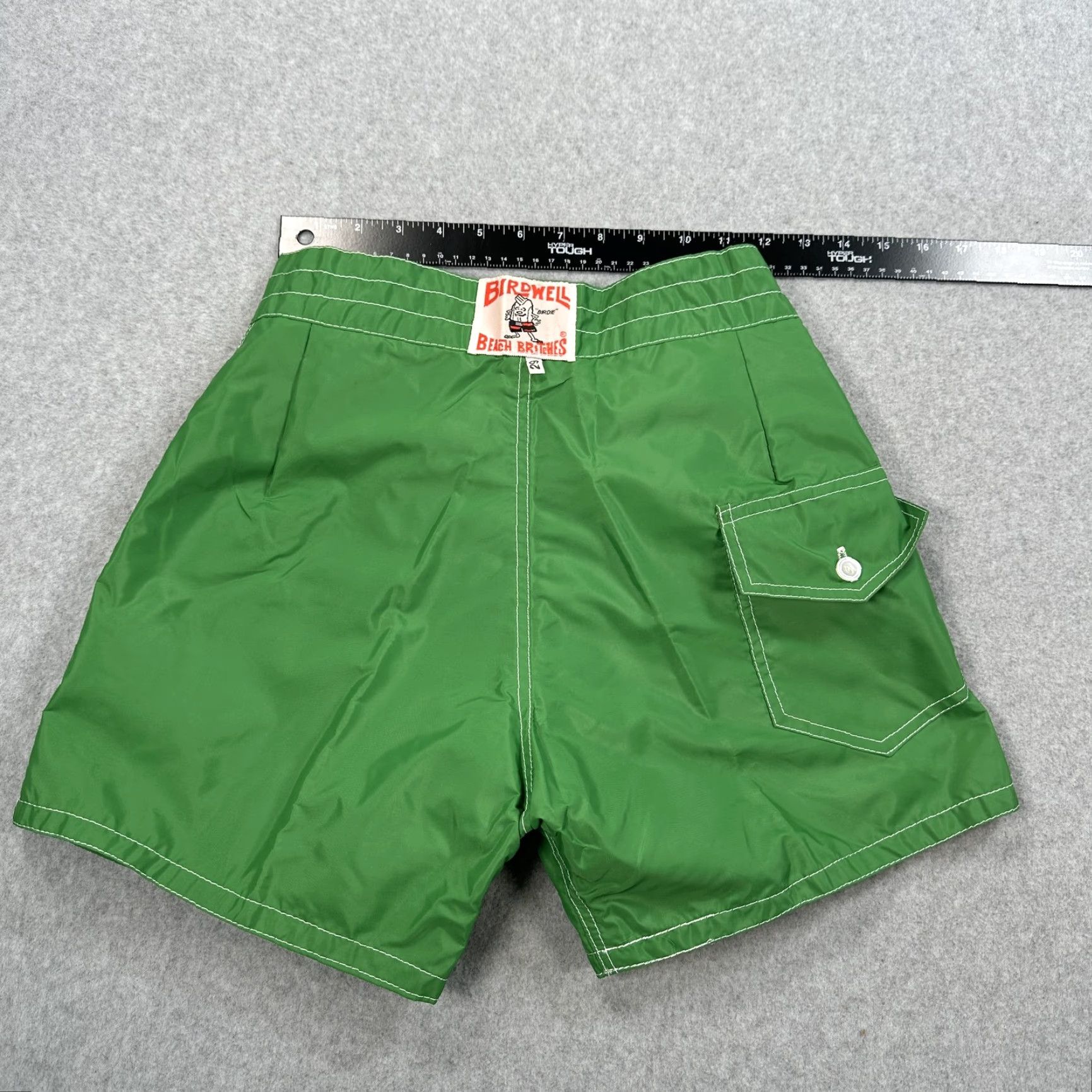 Vintage Birdwell Beach Britches Shorts Mens 29 Green Board Shorts Swim Trunks Surf New Size US 29 - 3 Thumbnail