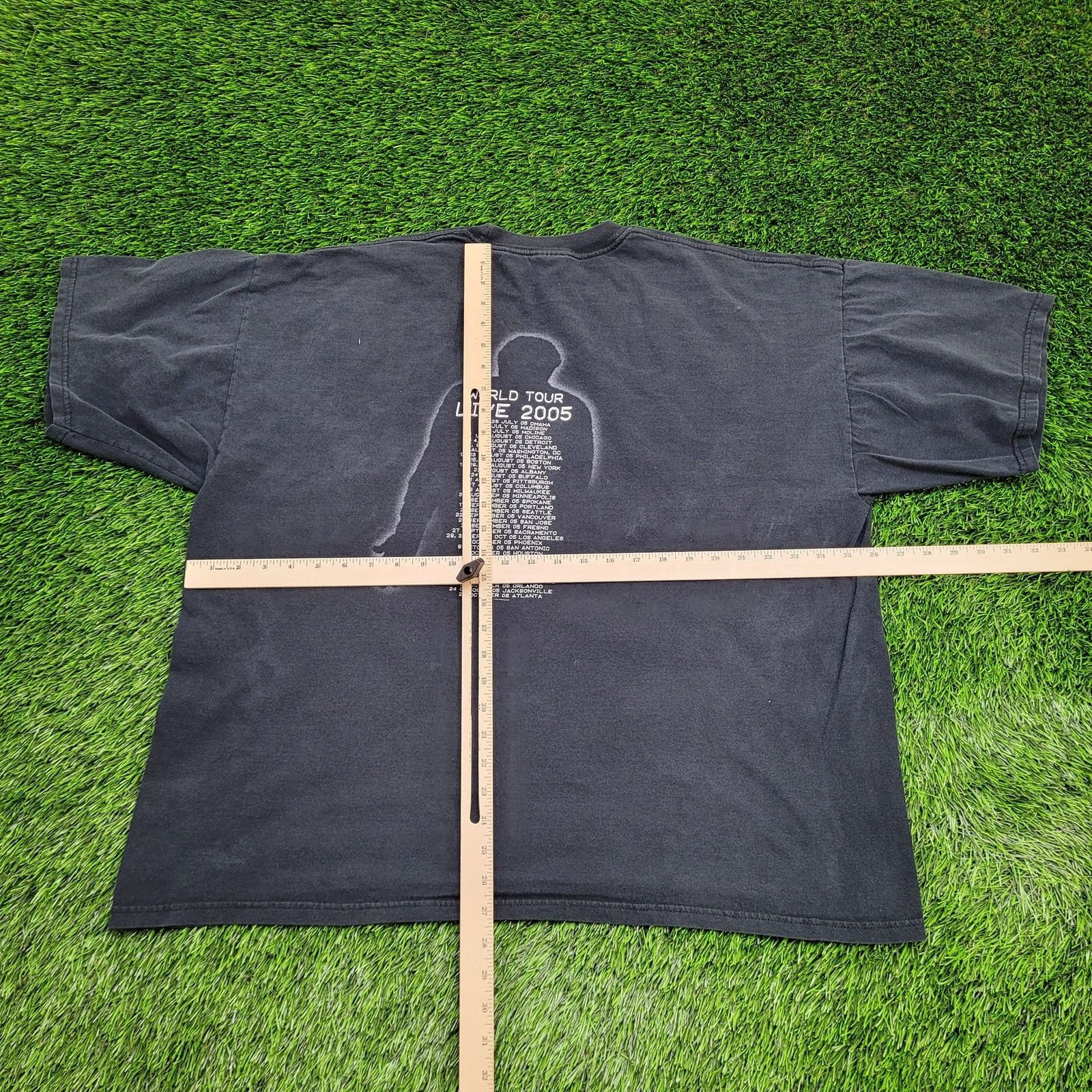 Gildan Vintage Neil-Diamond Shirt 2XL 26x27 World Tour 2005 Y2K Size US XXL / EU 58 / 5 - 4 Thumbnail