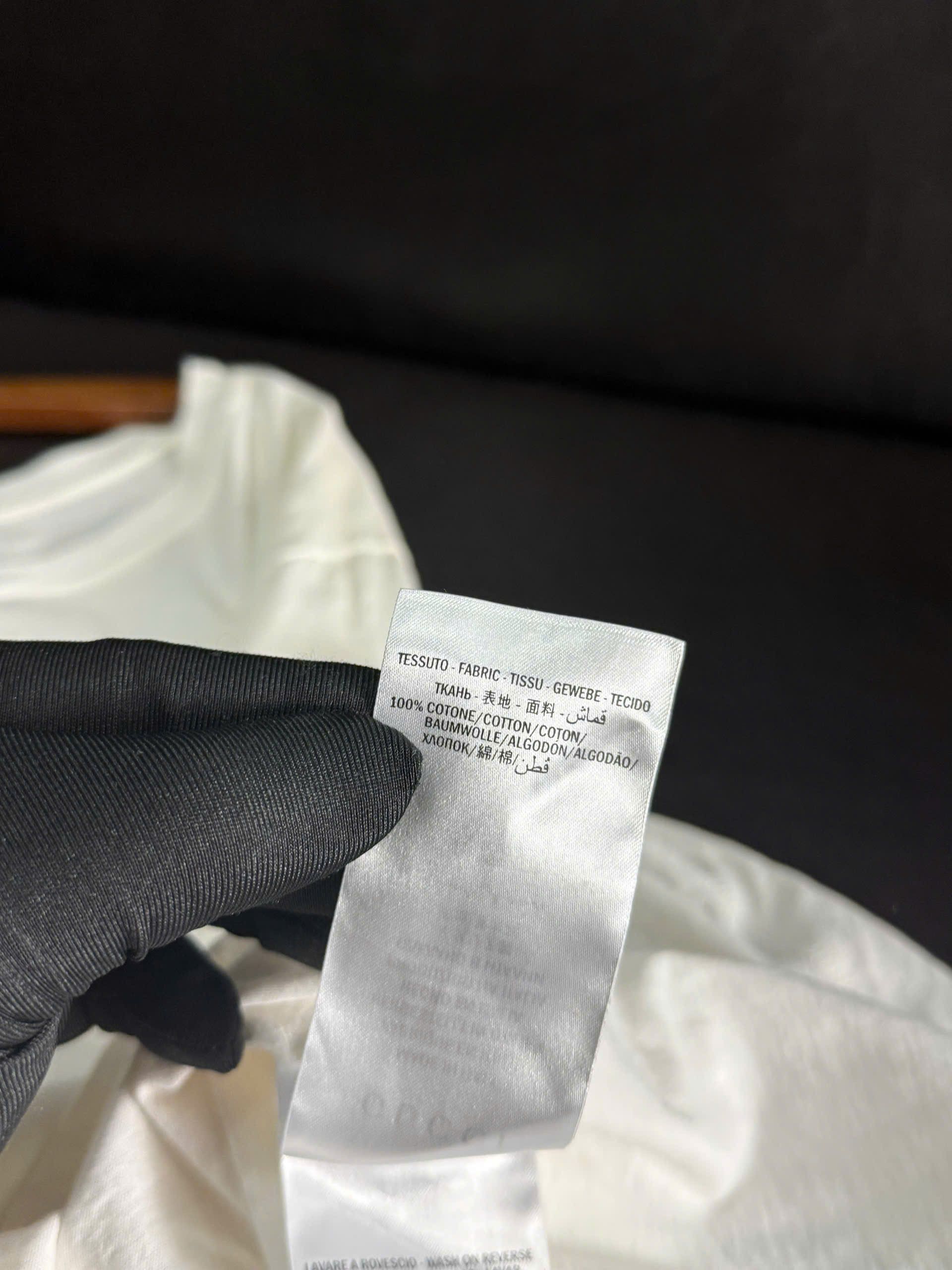 Gucci GUCCI T SHIRT GUCCI Size US XS / EU 42 / 0 - 5 Thumbnail