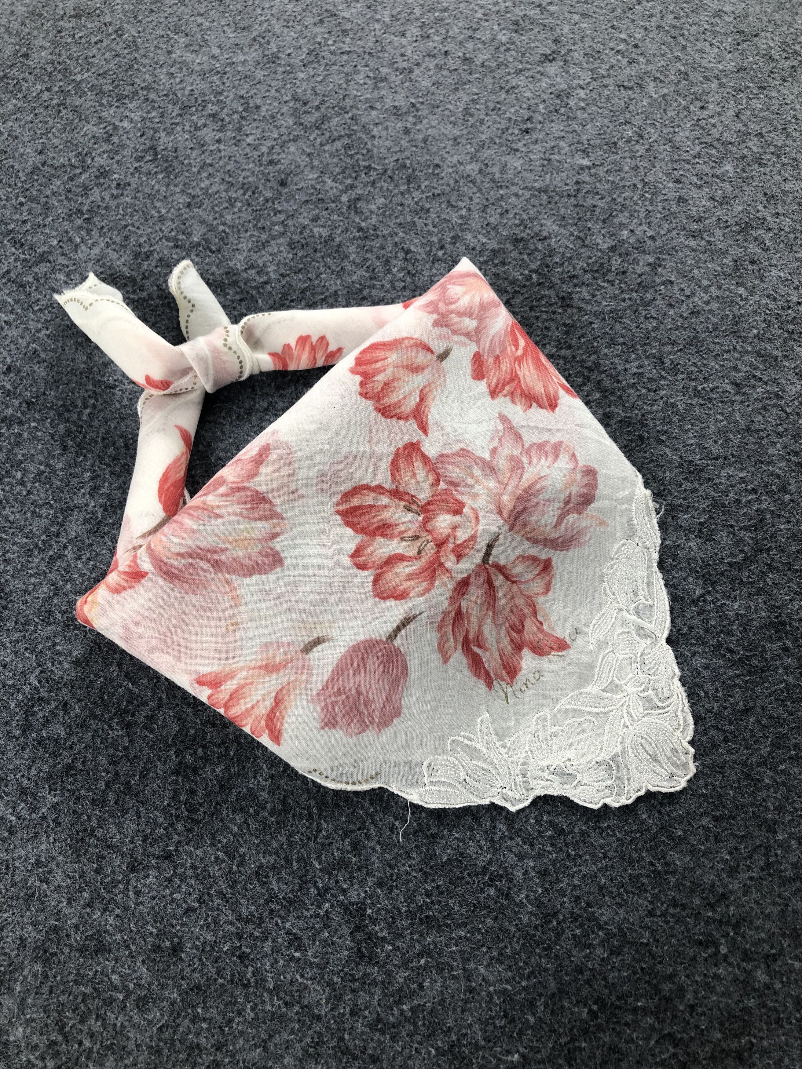 Nina Ricci Nina Ricci Handkerchief / Bandana / Neckerchief Size ONE SIZE - 2 Thumbnail
