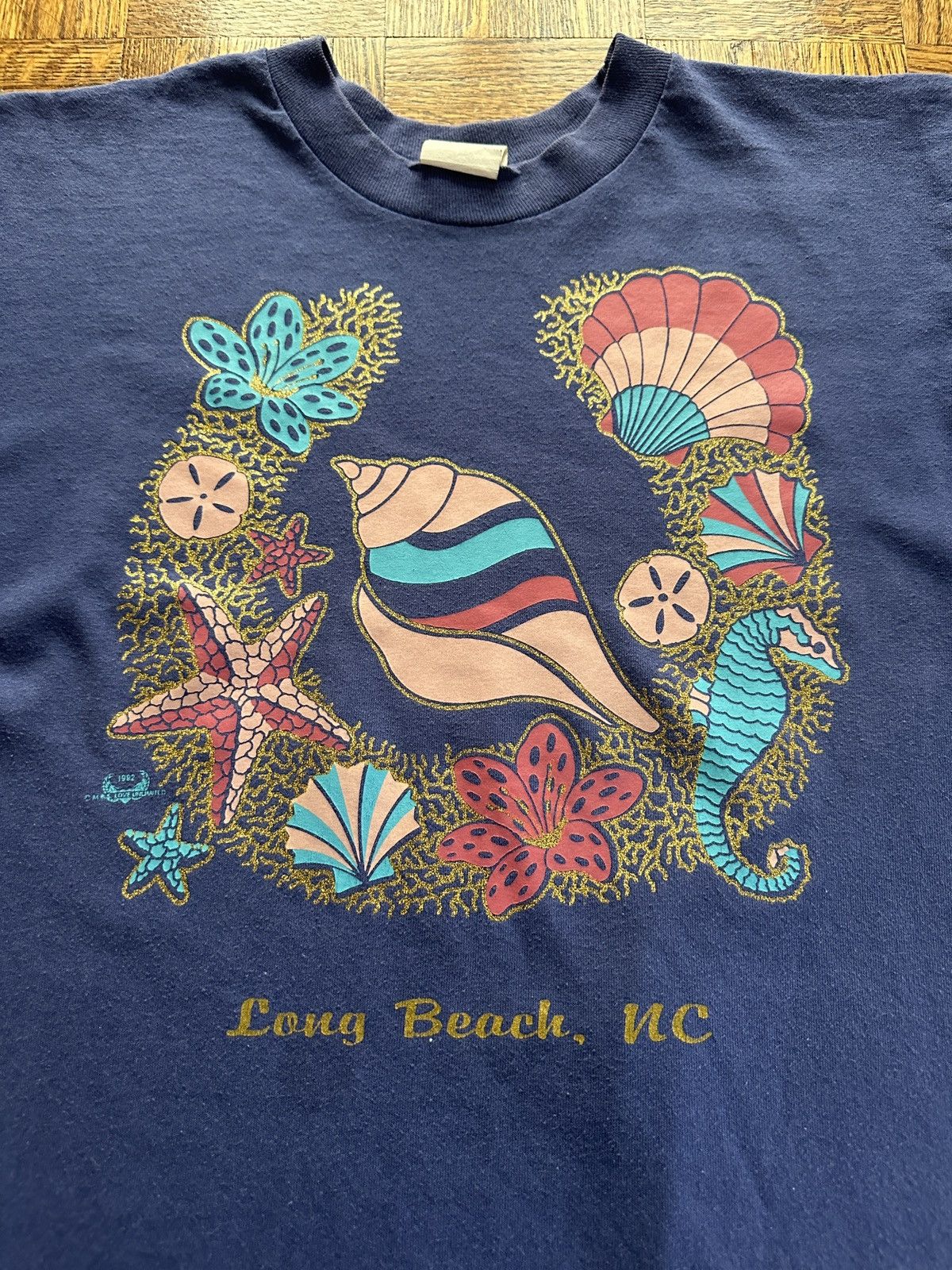 Vintage Vintage 90s Long Beach North Carolina Graphic Tee Size US XL / EU 56 / 4 - 4 Thumbnail