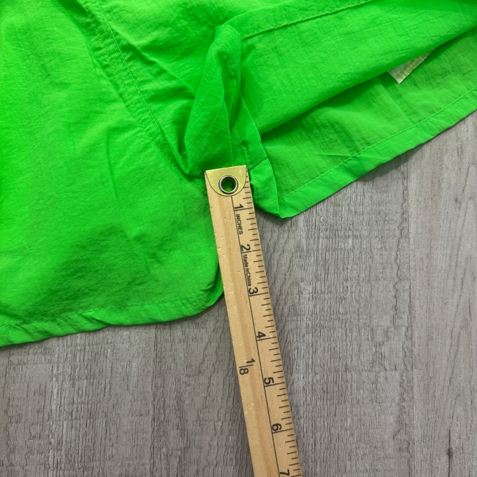 Vintage NEW Vintage USA Sport Surf Shorts Mens Small Green 80s Size US 26 / EU 42 - 10 Thumbnail